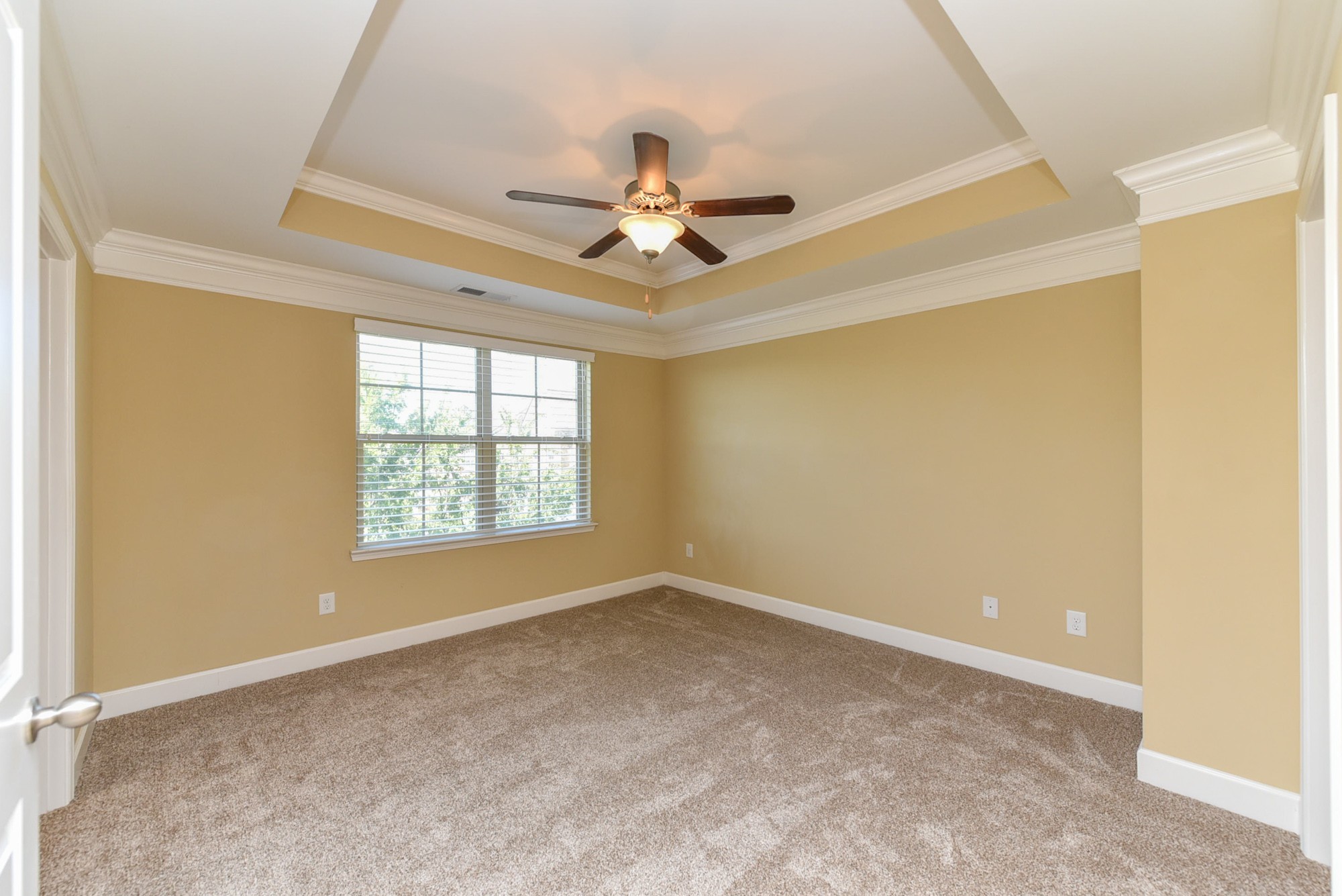 5536 Prada Dr