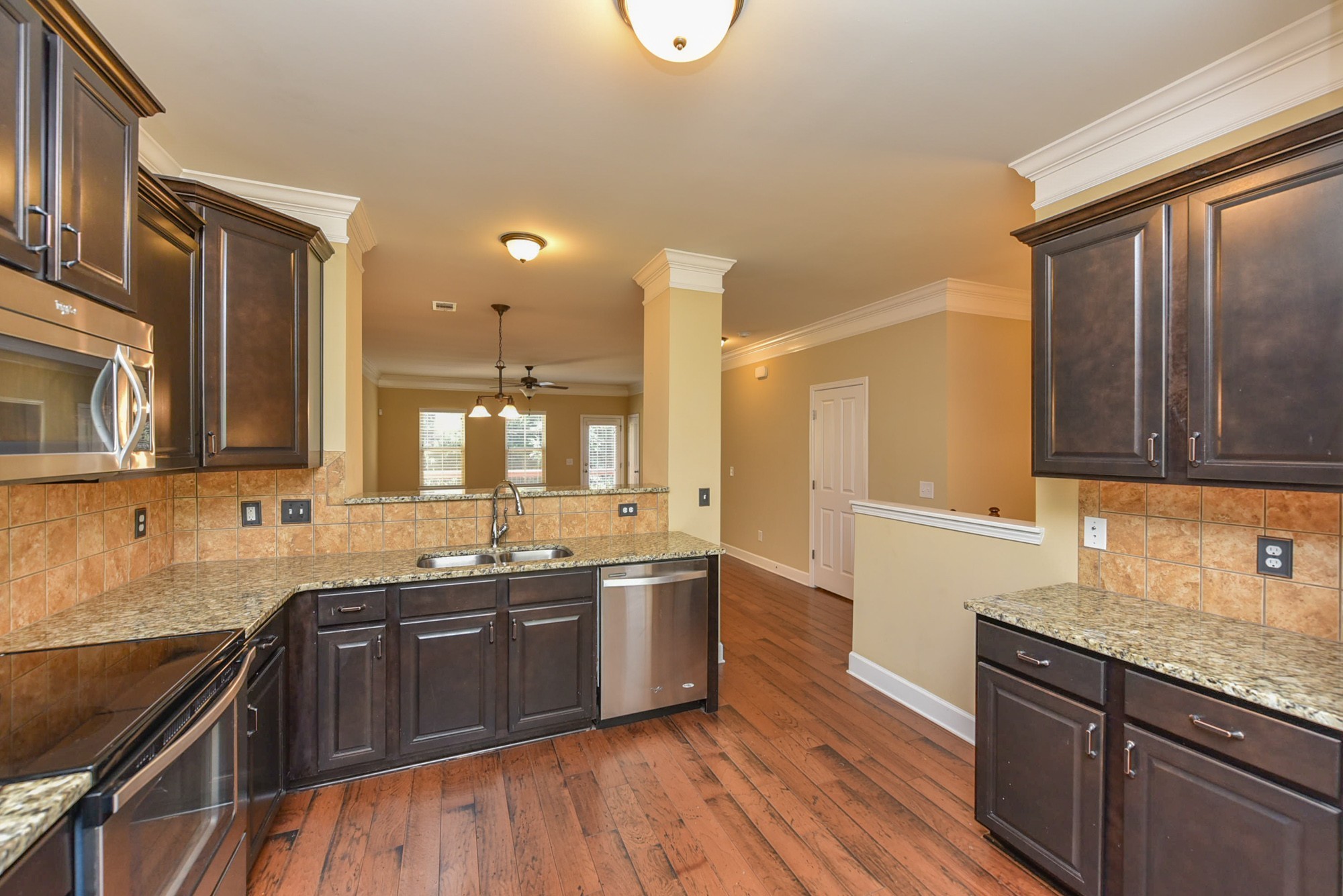 5536 Prada Dr