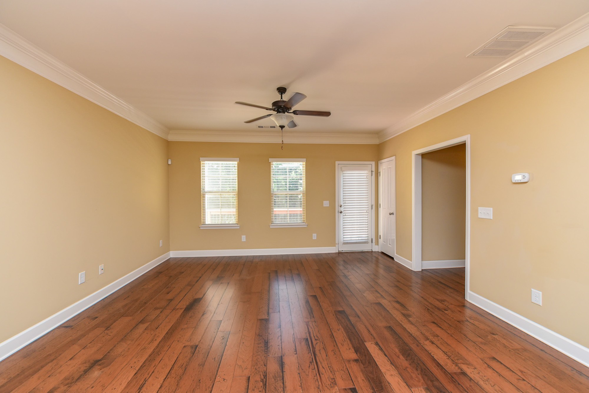 5536 Prada Dr