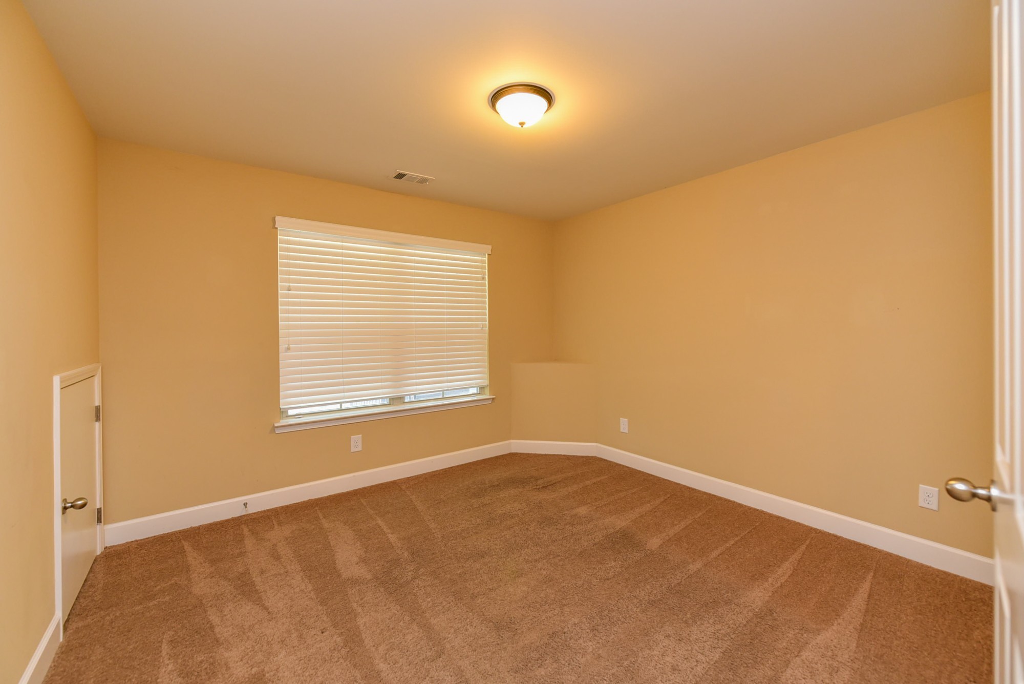5536 Prada Dr