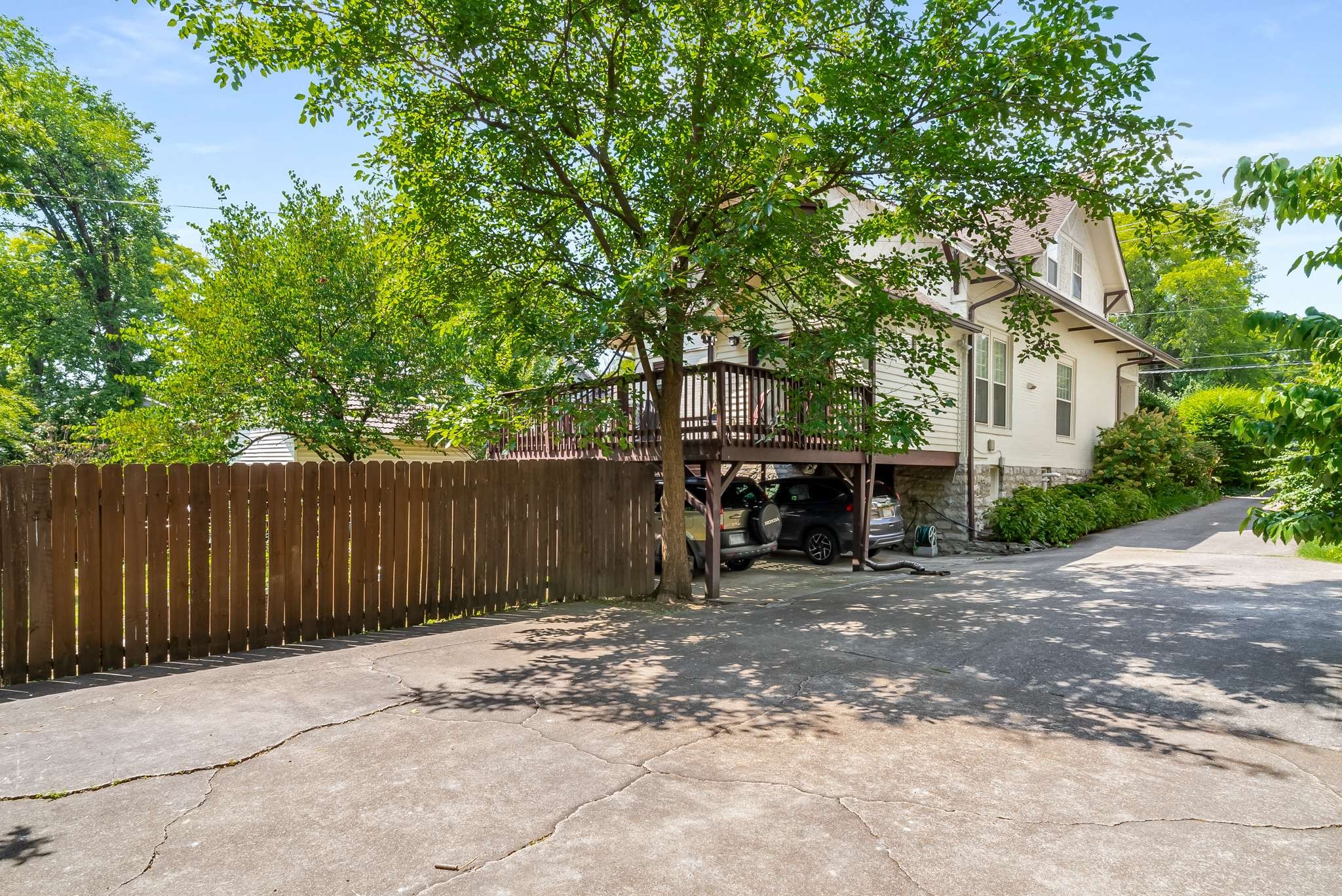 2507 Blair Blvd