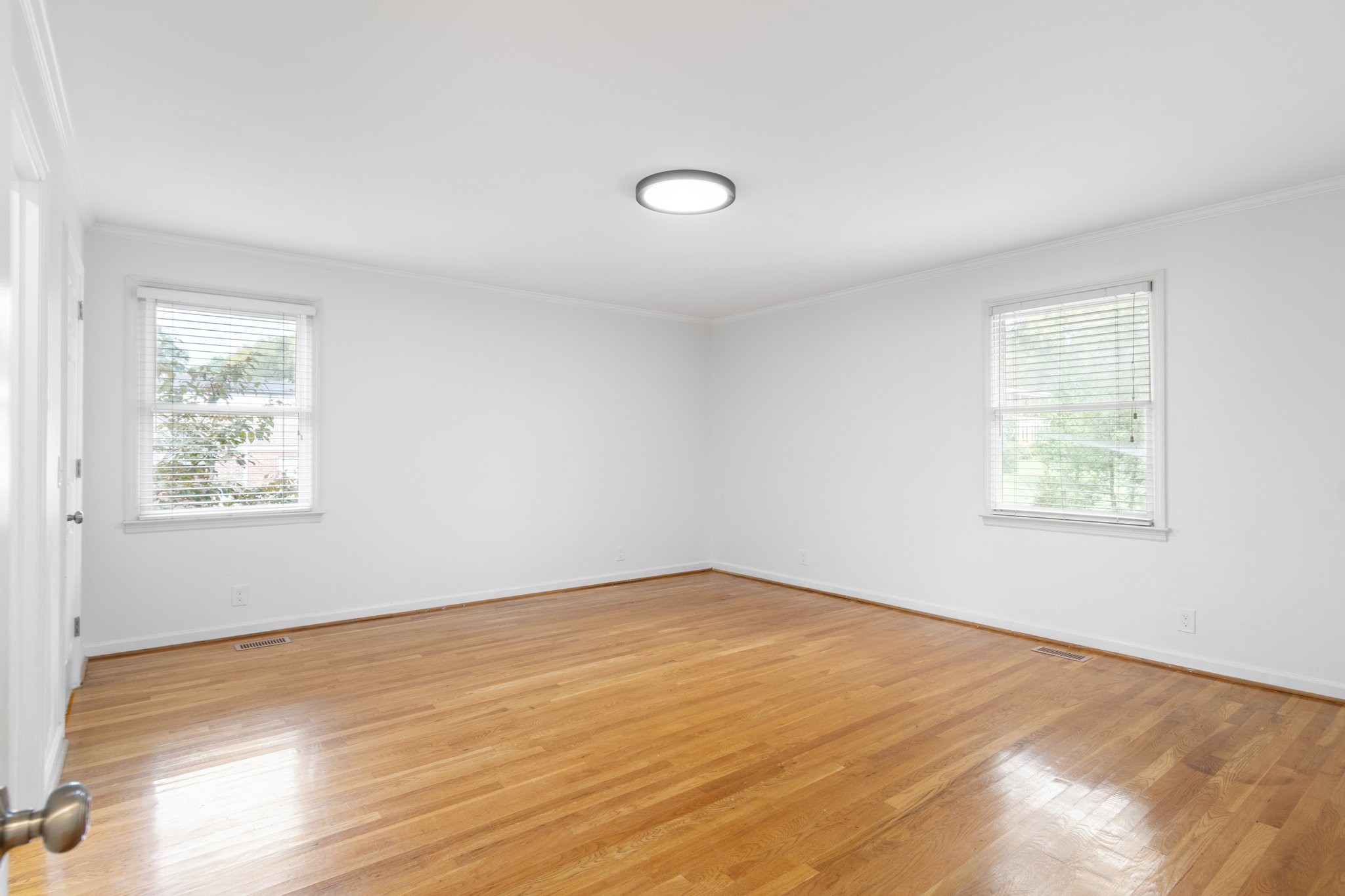 1406 Grandview Dr