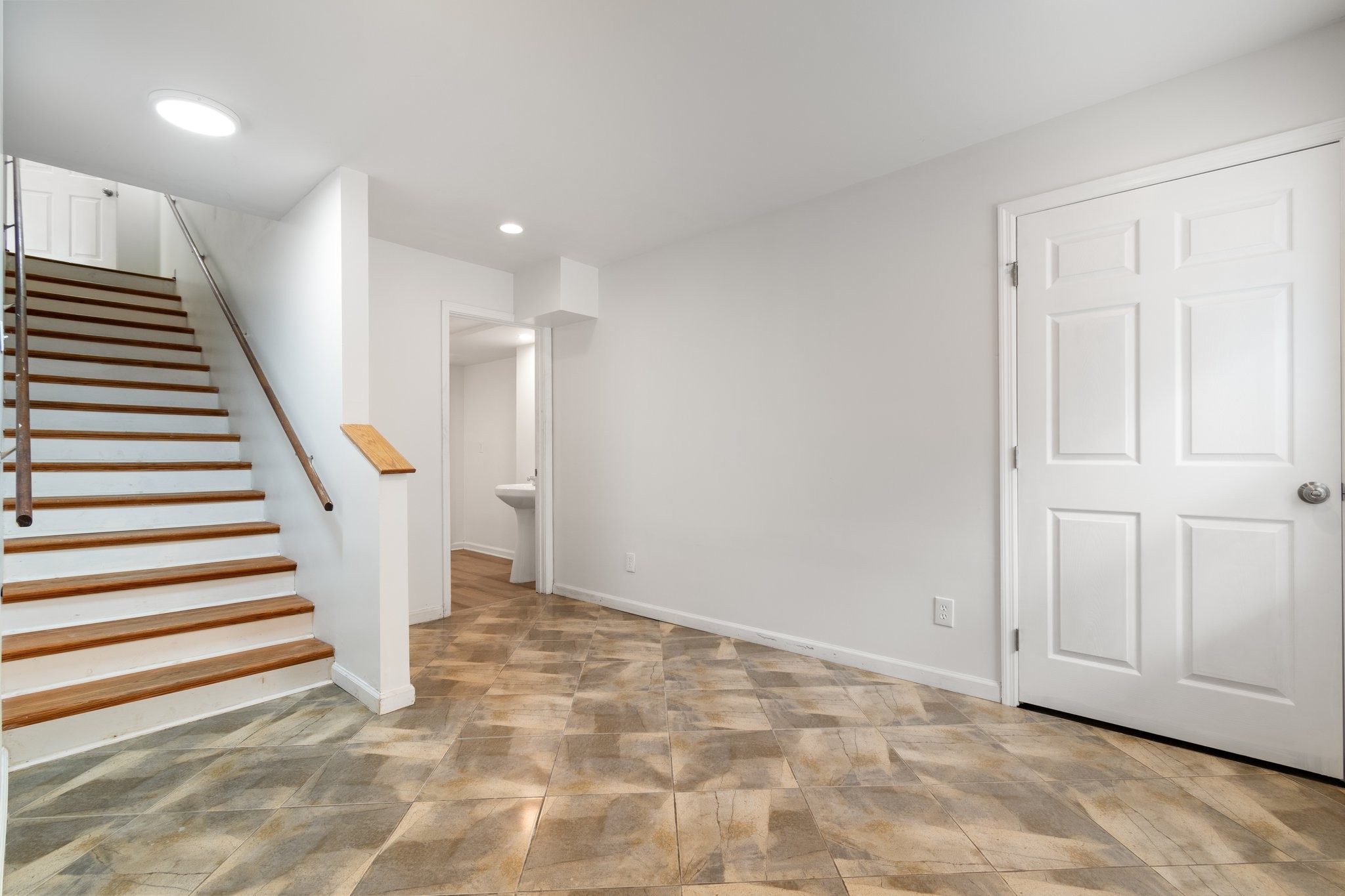 1406 Grandview Dr