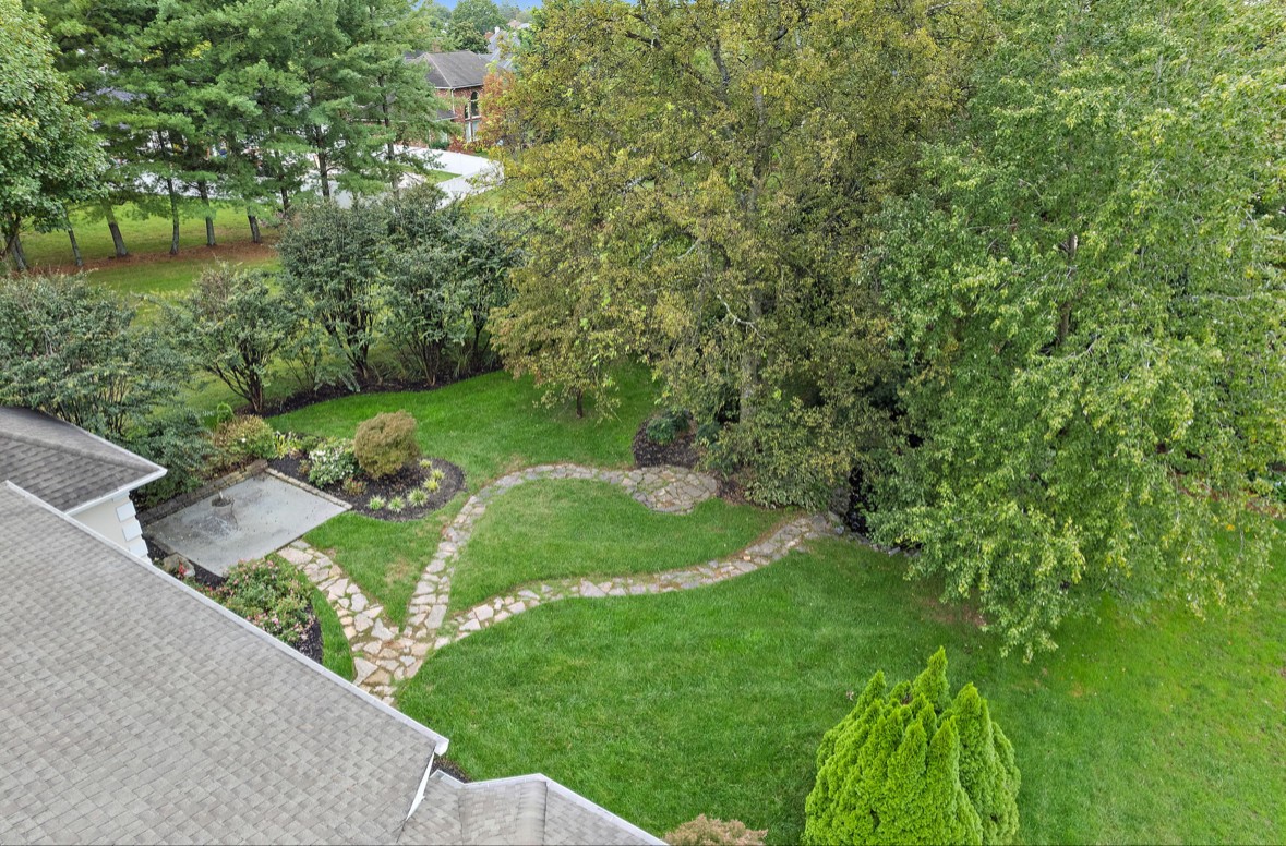 1653 Rachel Way