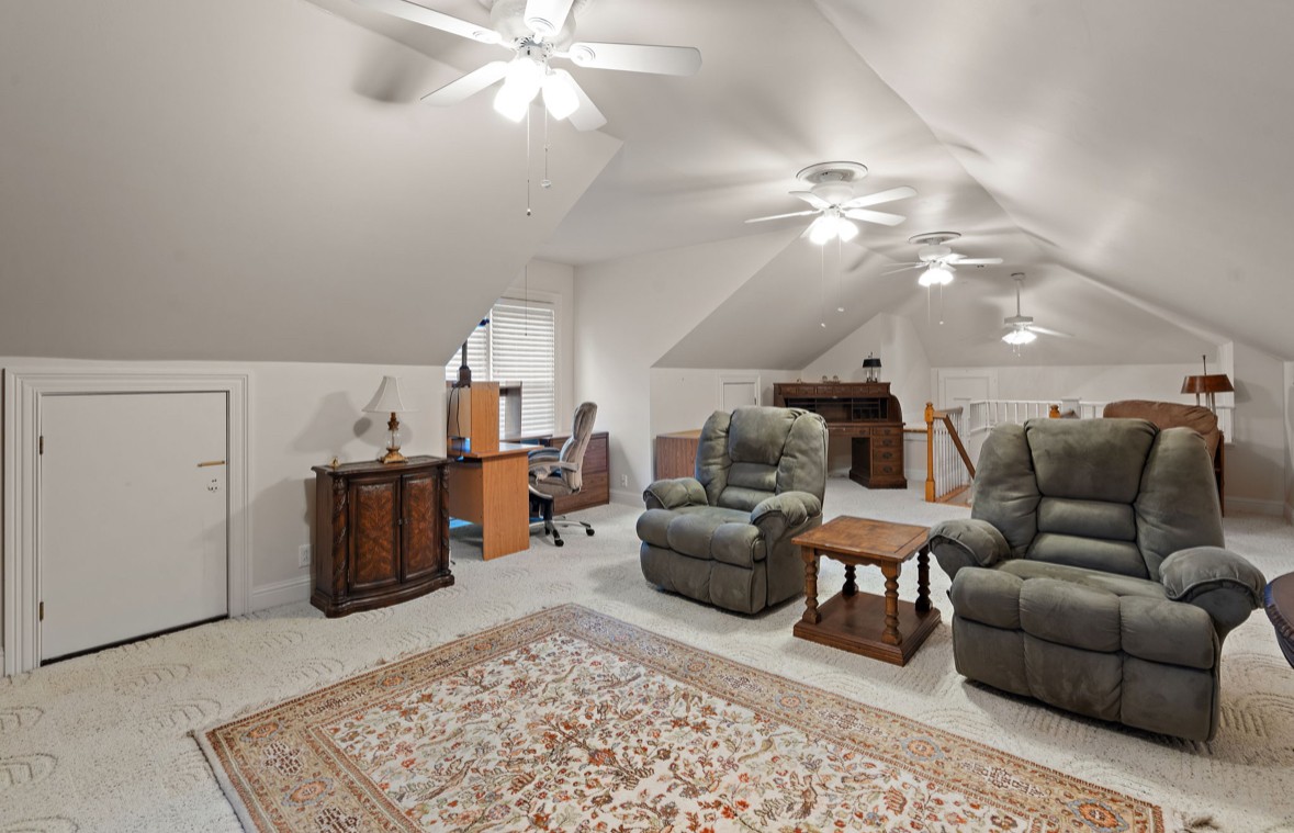 1653 Rachel Way