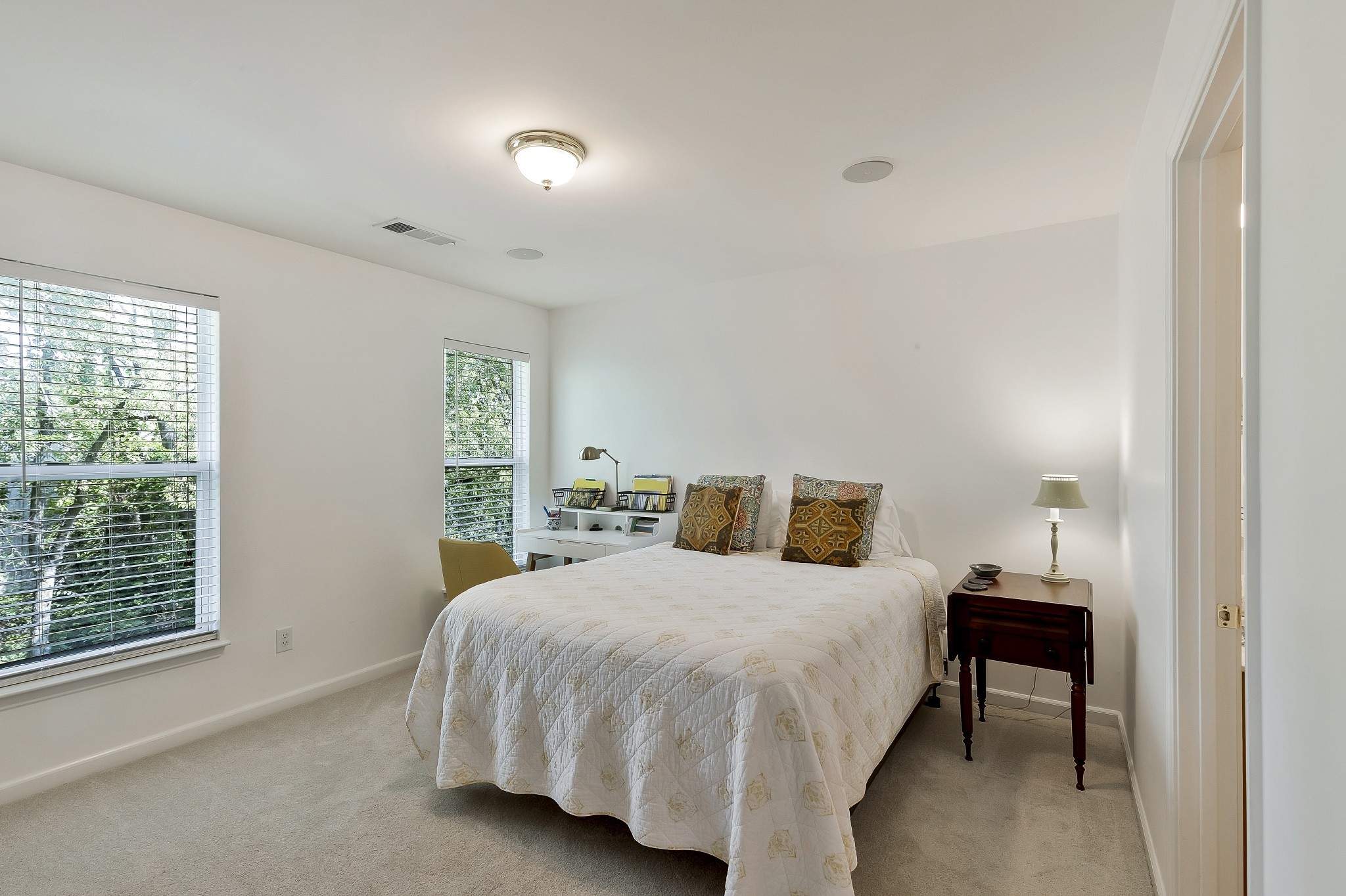 340 Normandy Cir