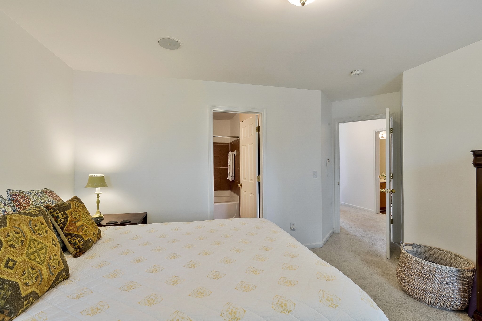 340 Normandy Cir