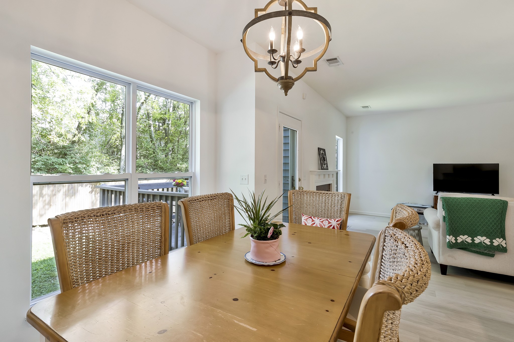 340 Normandy Cir