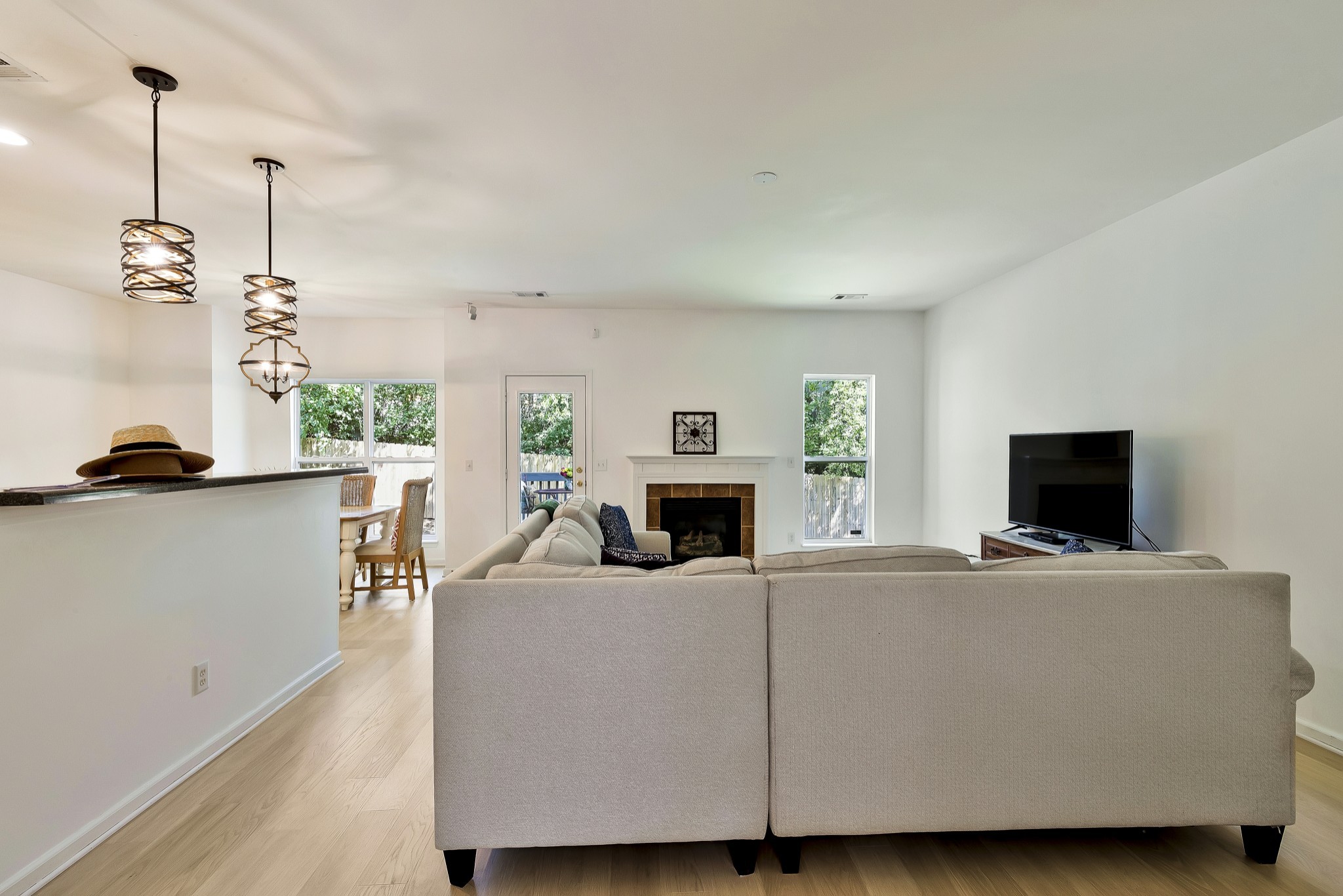 340 Normandy Cir