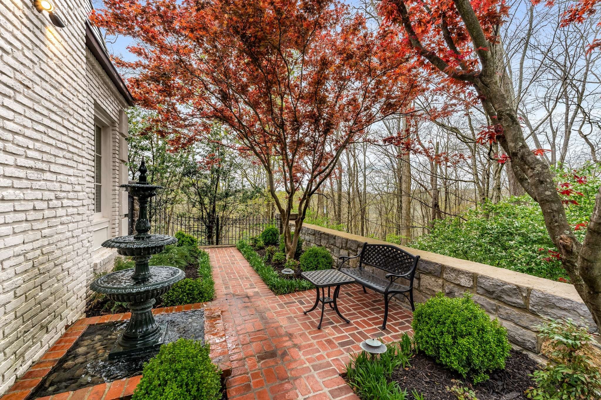 4412 Chickering Lane