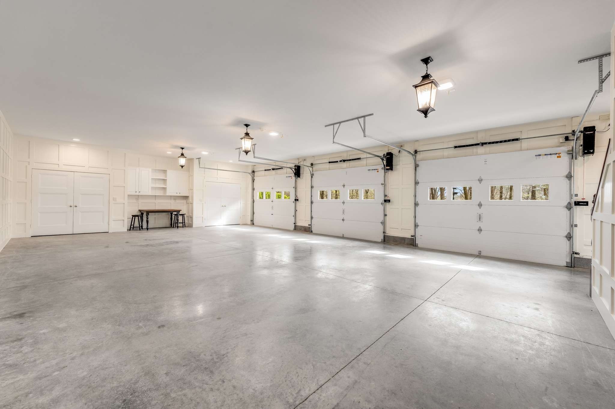 4412 Chickering Lane