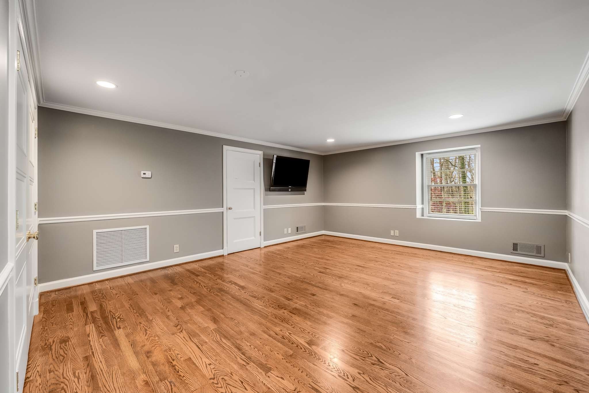 4412 Chickering Lane