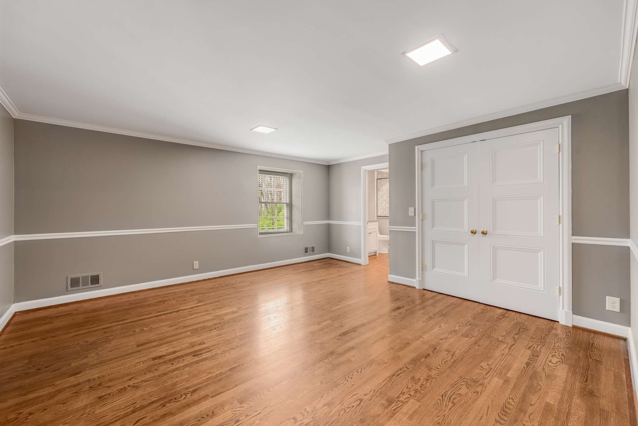 4412 Chickering Lane