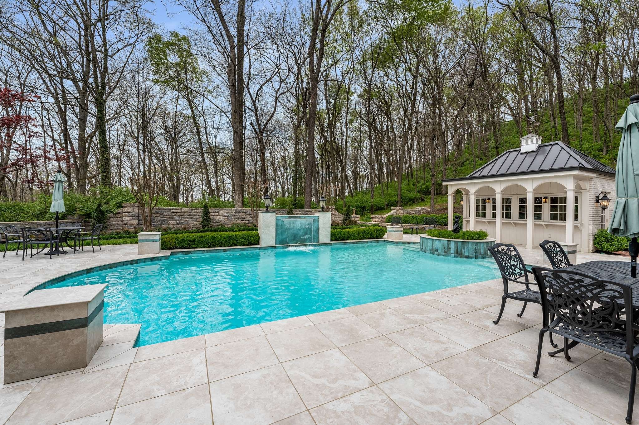 4412 Chickering Lane