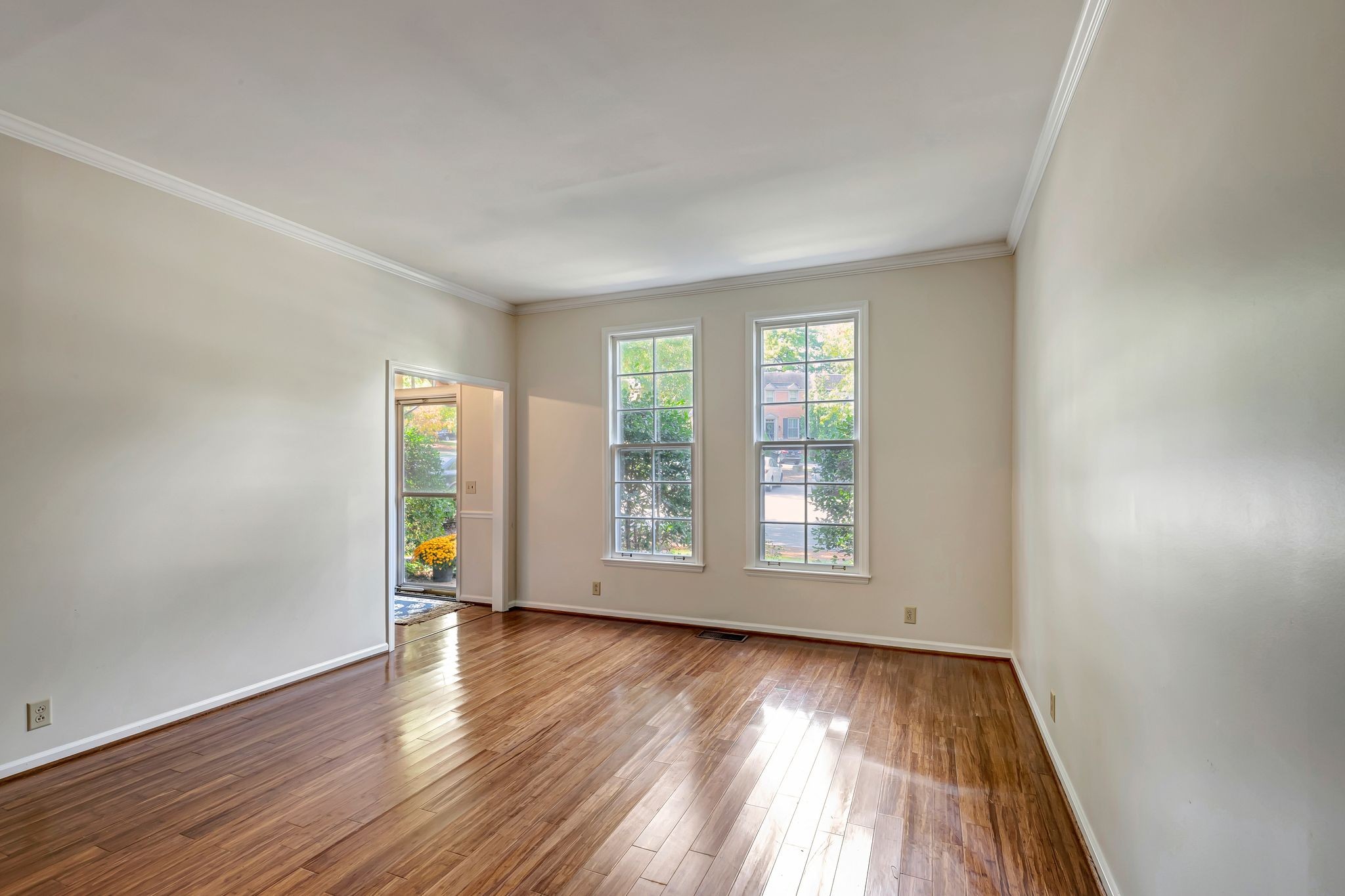 4400 Belmont Park Ter Unit: 151