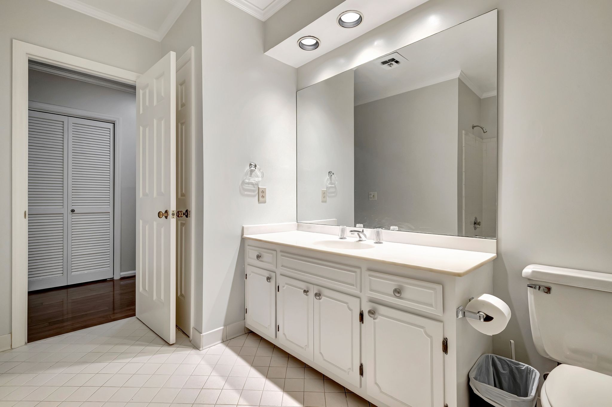 4400 Belmont Park Ter Unit: 151
