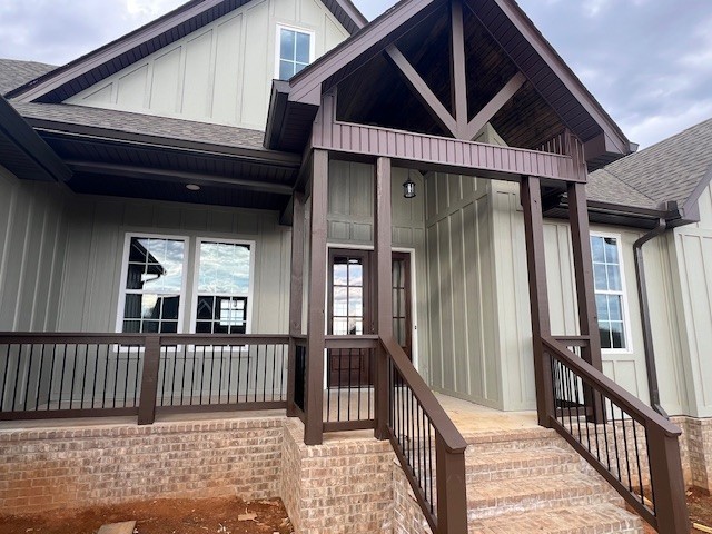 186 Lookout Dr