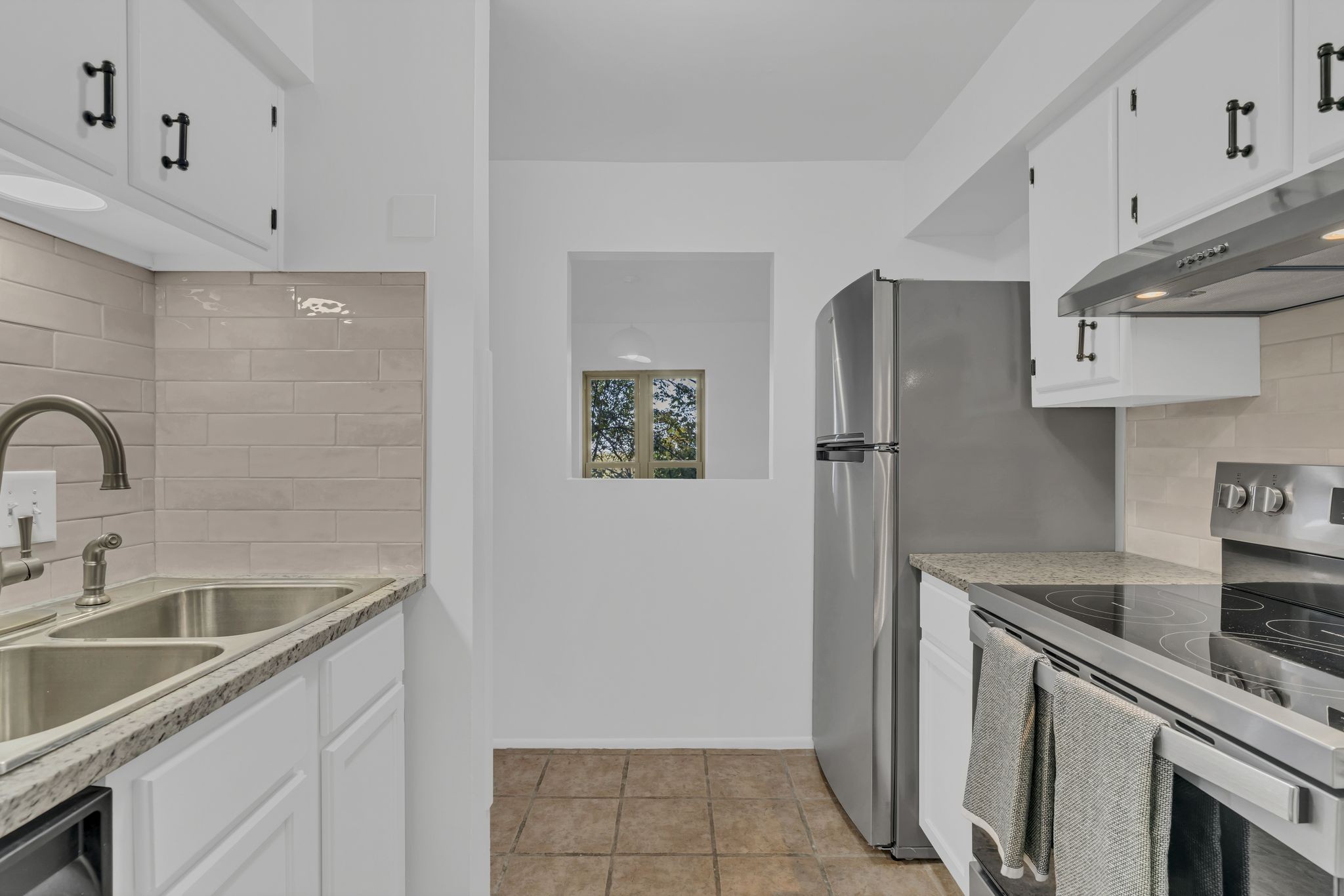 441 Summit Ridge Pl