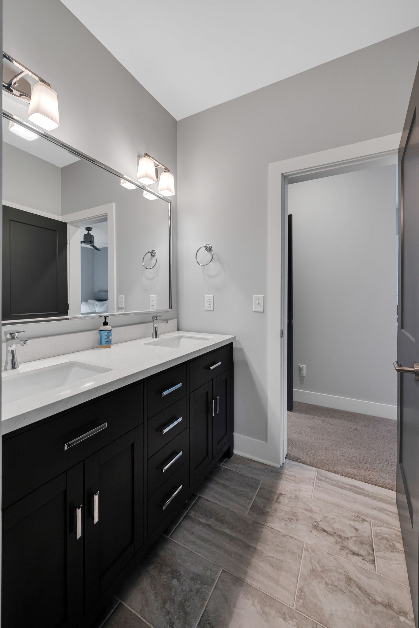 6370 Ivy St Unit: 2
