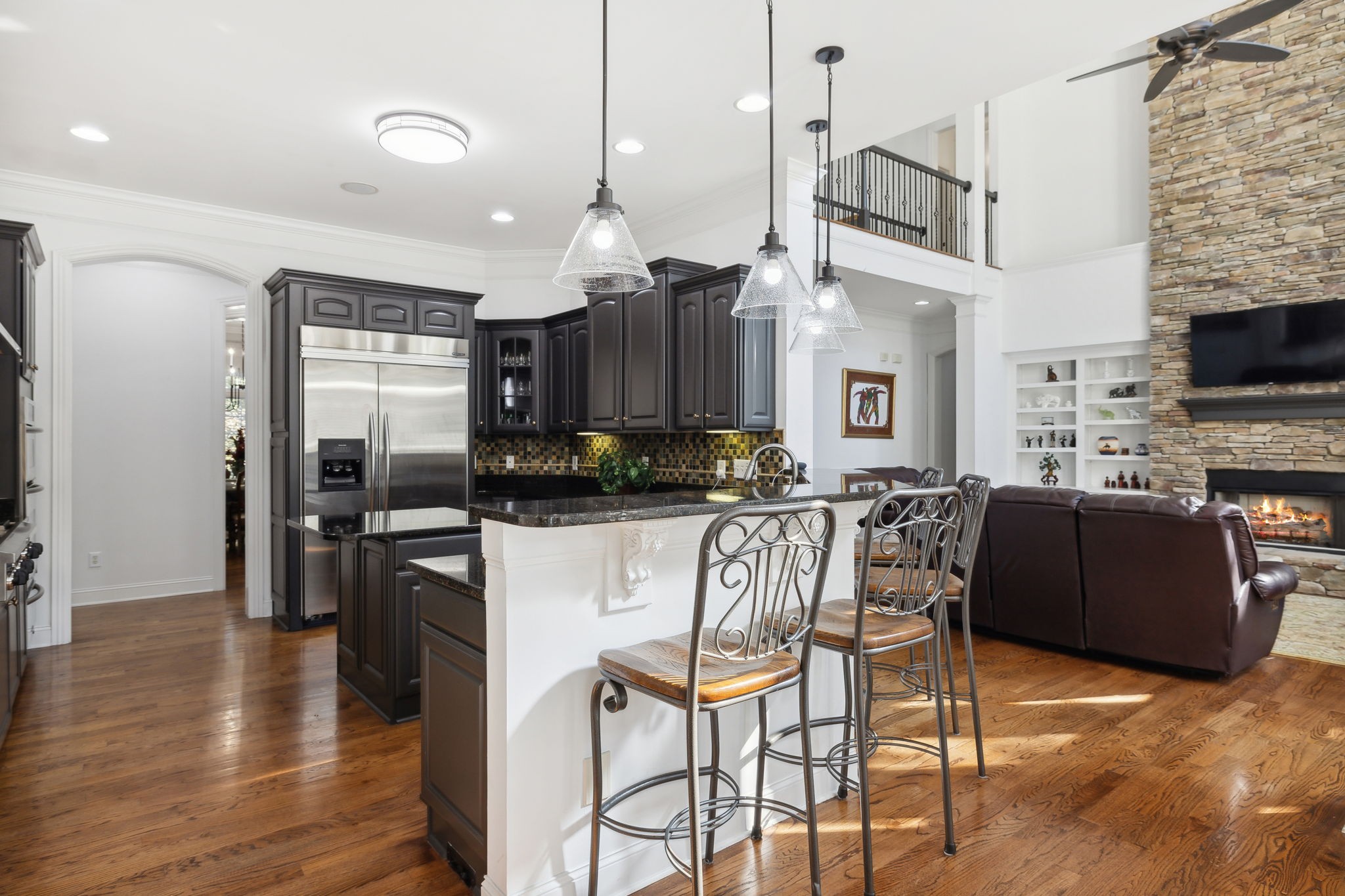 6884 Walnut Hills Dr