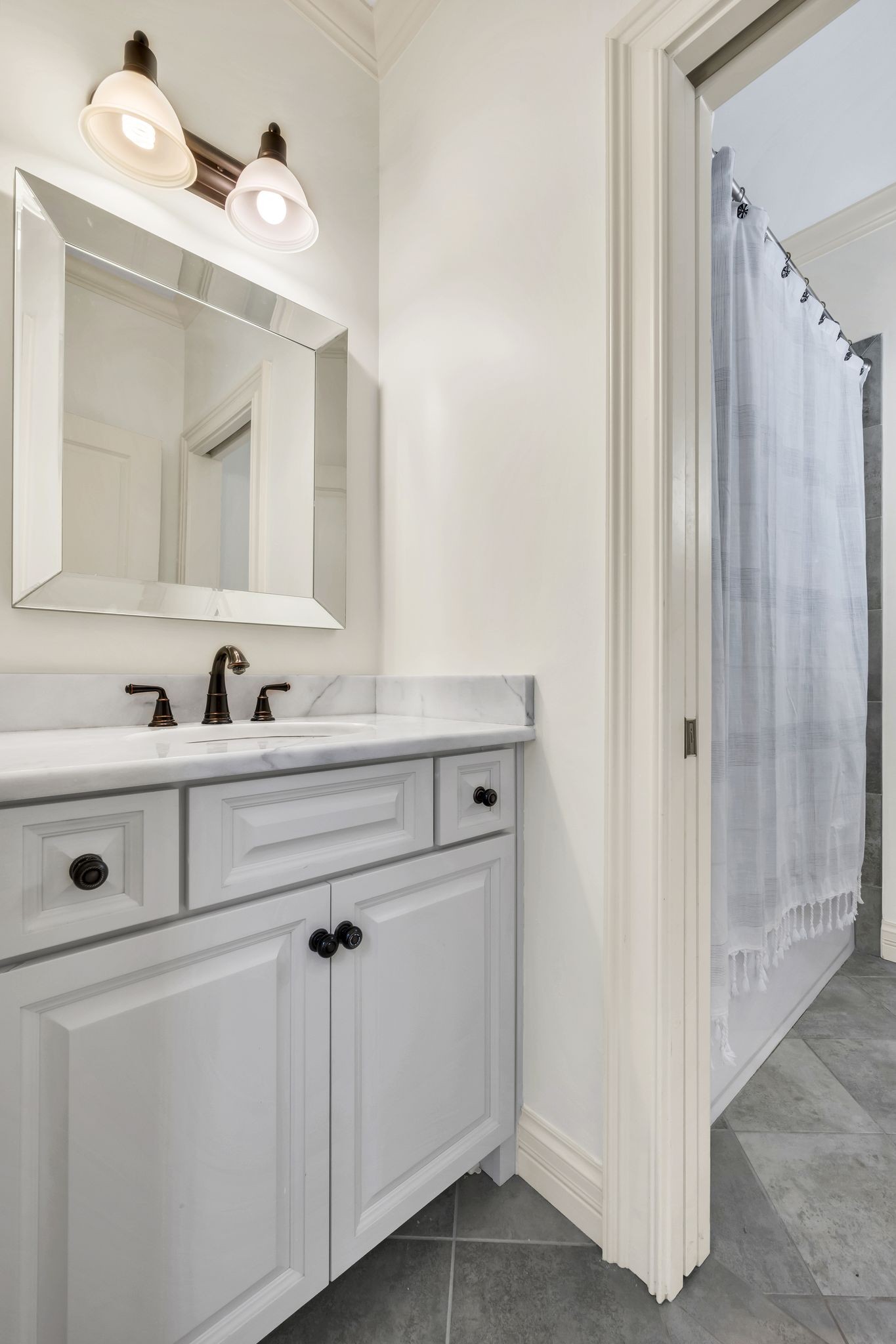 1120 Biltmore Dr Unit: A