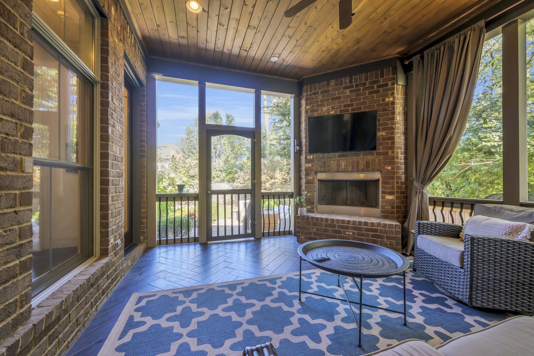1120 Biltmore Dr Unit: A