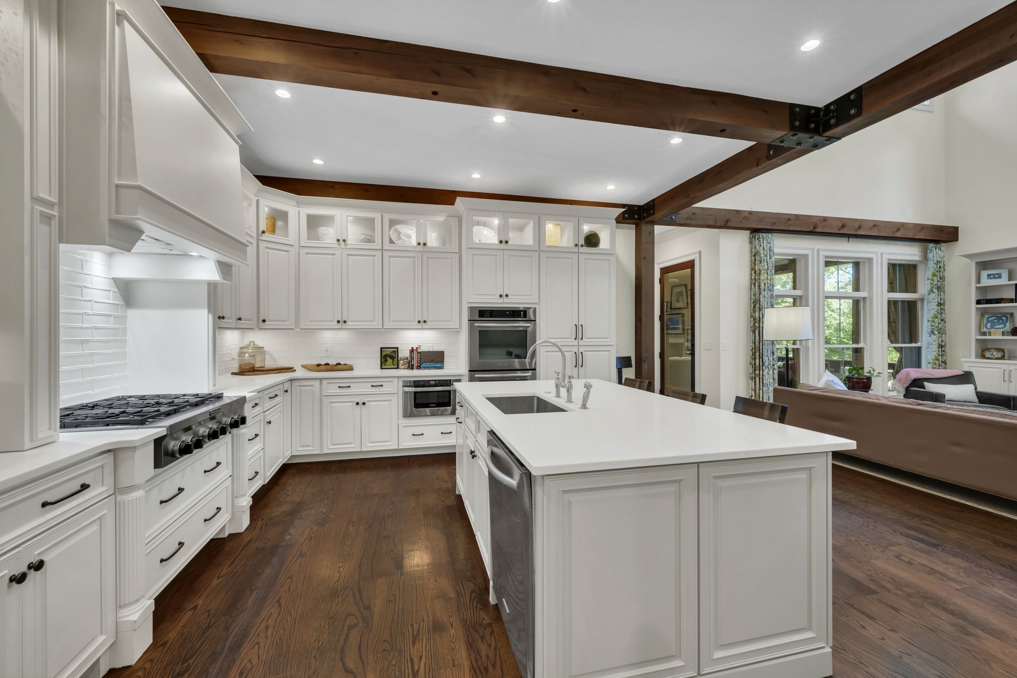 1120 Biltmore Dr Unit: A