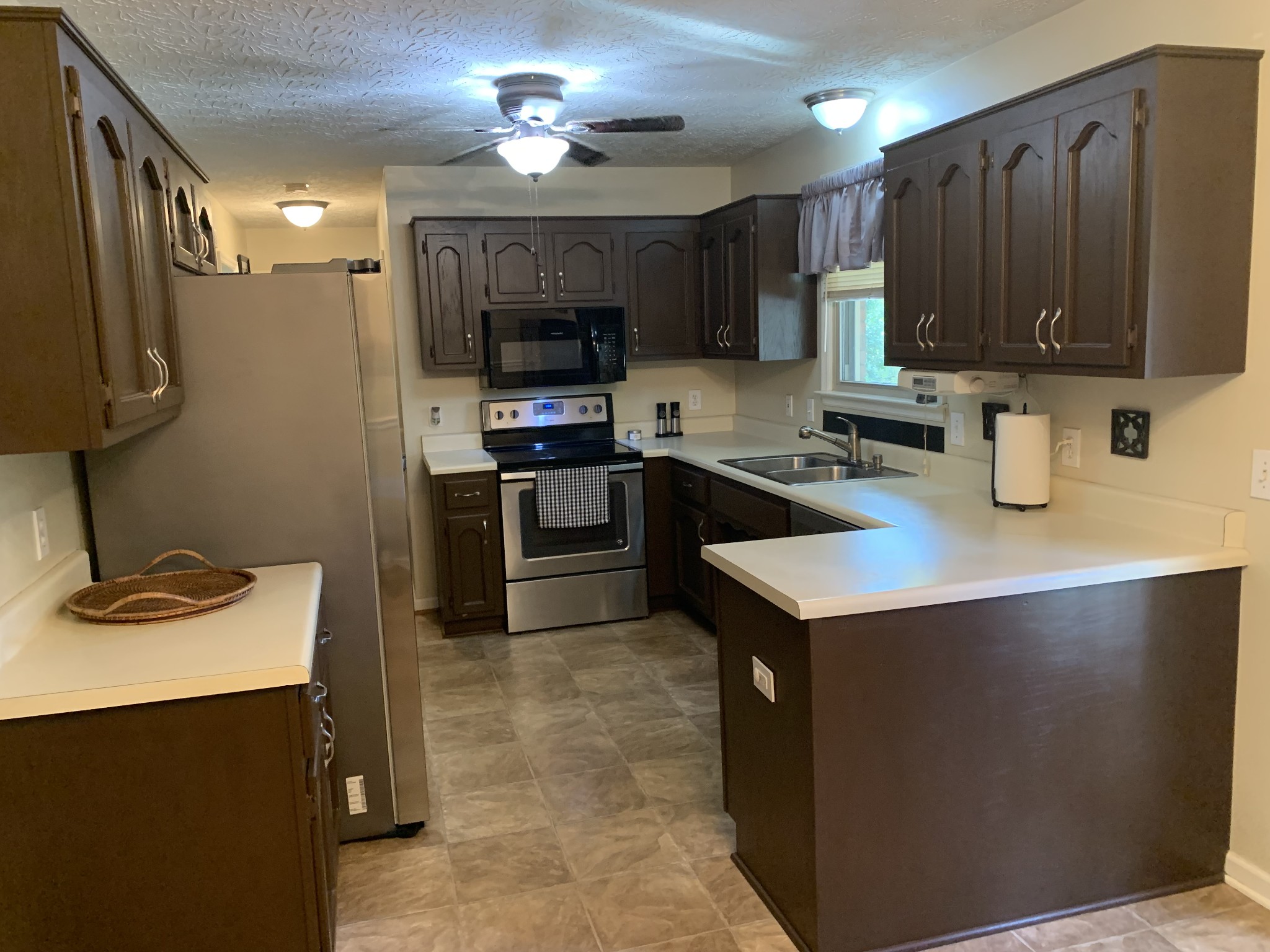 5903 Highway 41A
