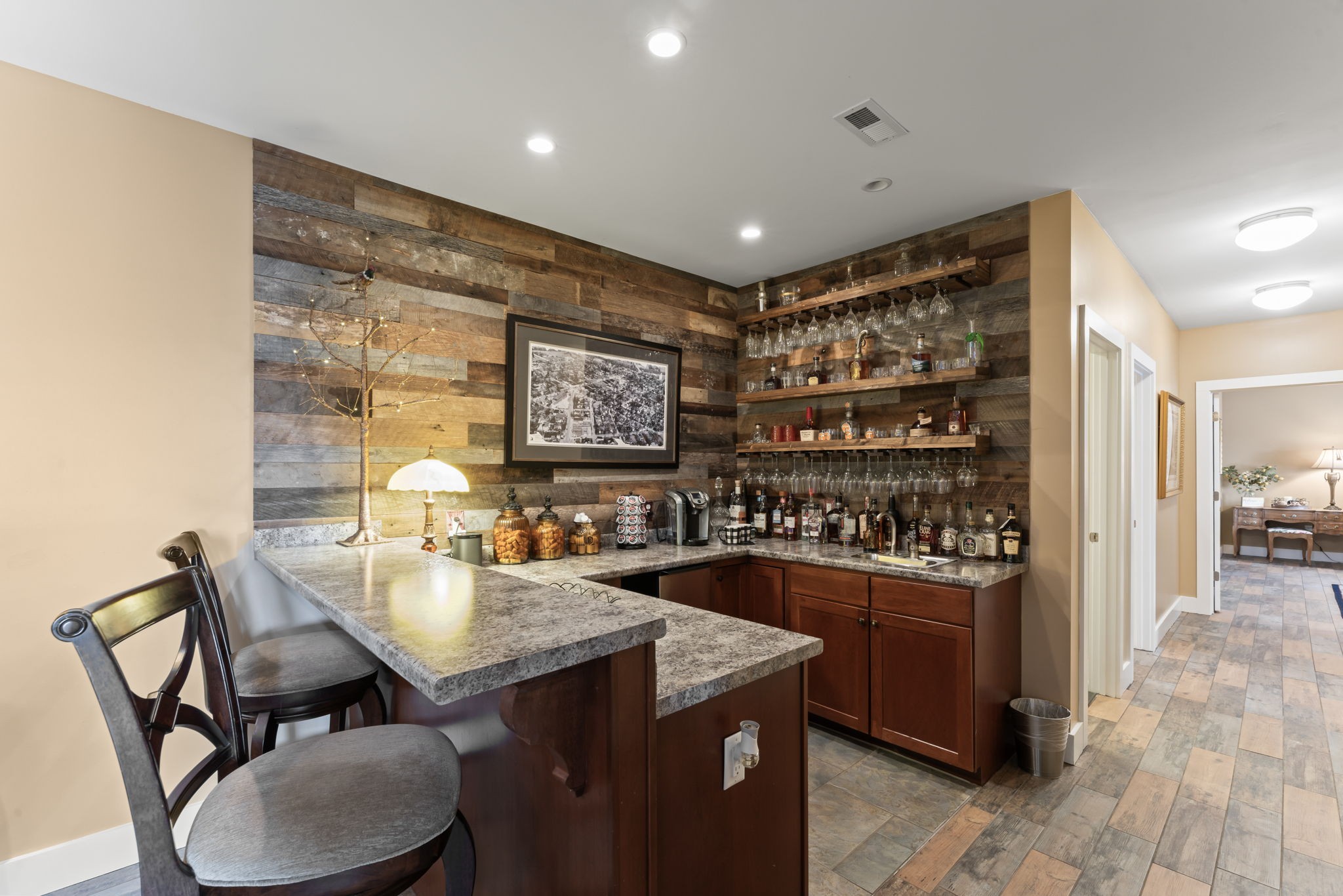 130 Mountain Lake Trace