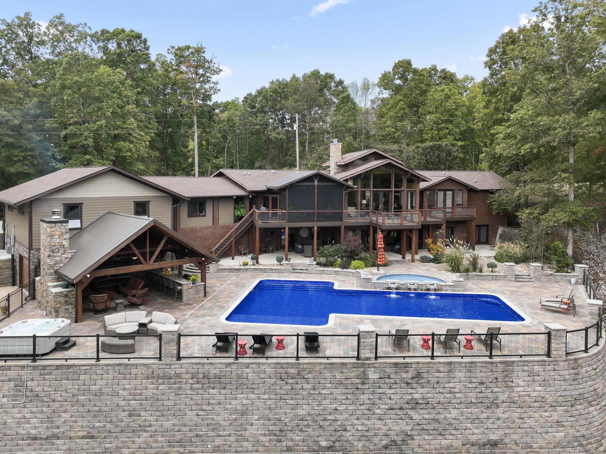 130 Mountain Lake Trace