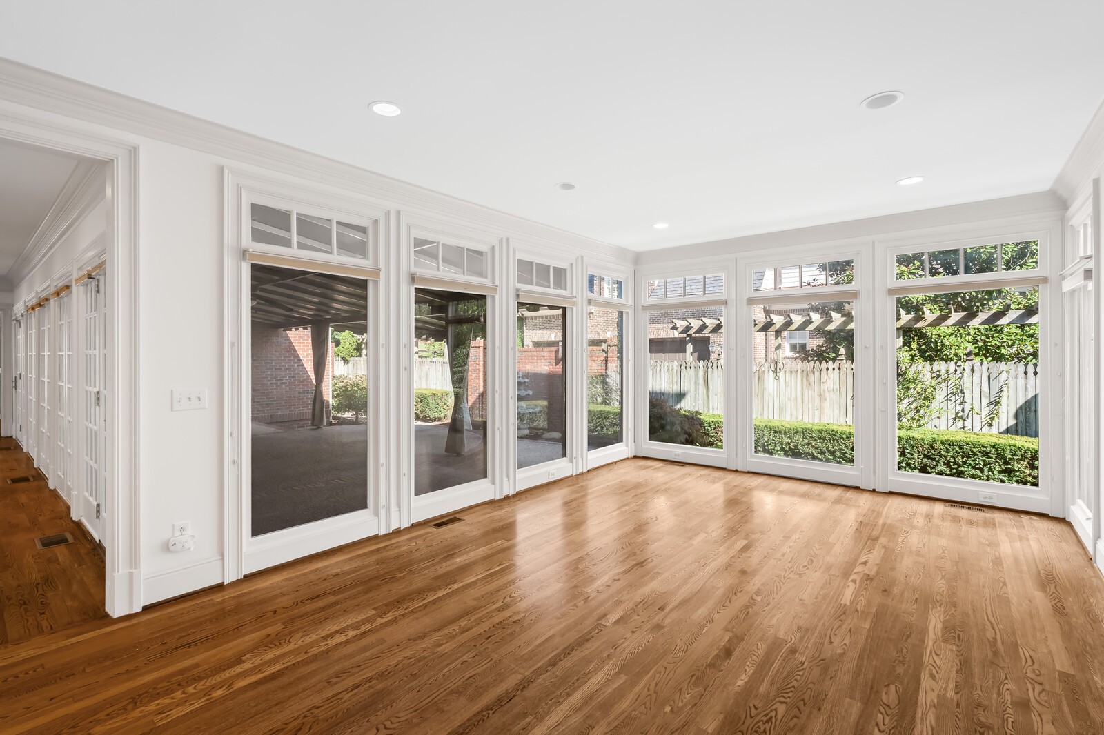 101 Whitney Place Ct