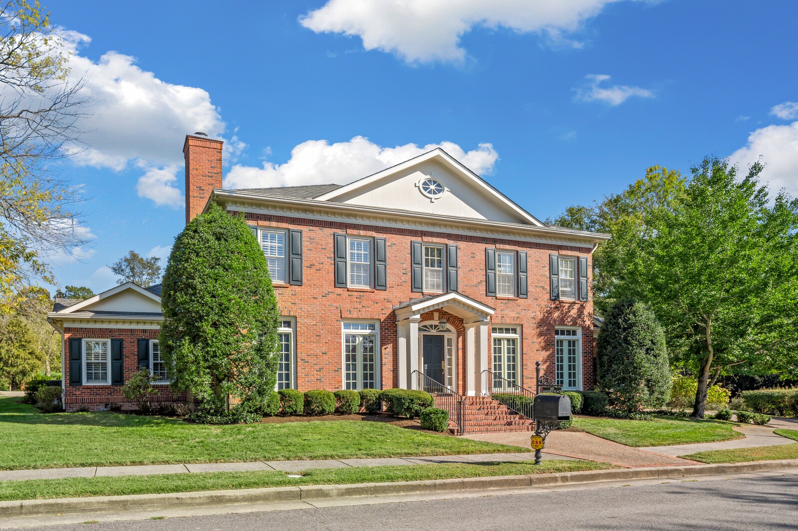 101 Whitney Place Ct