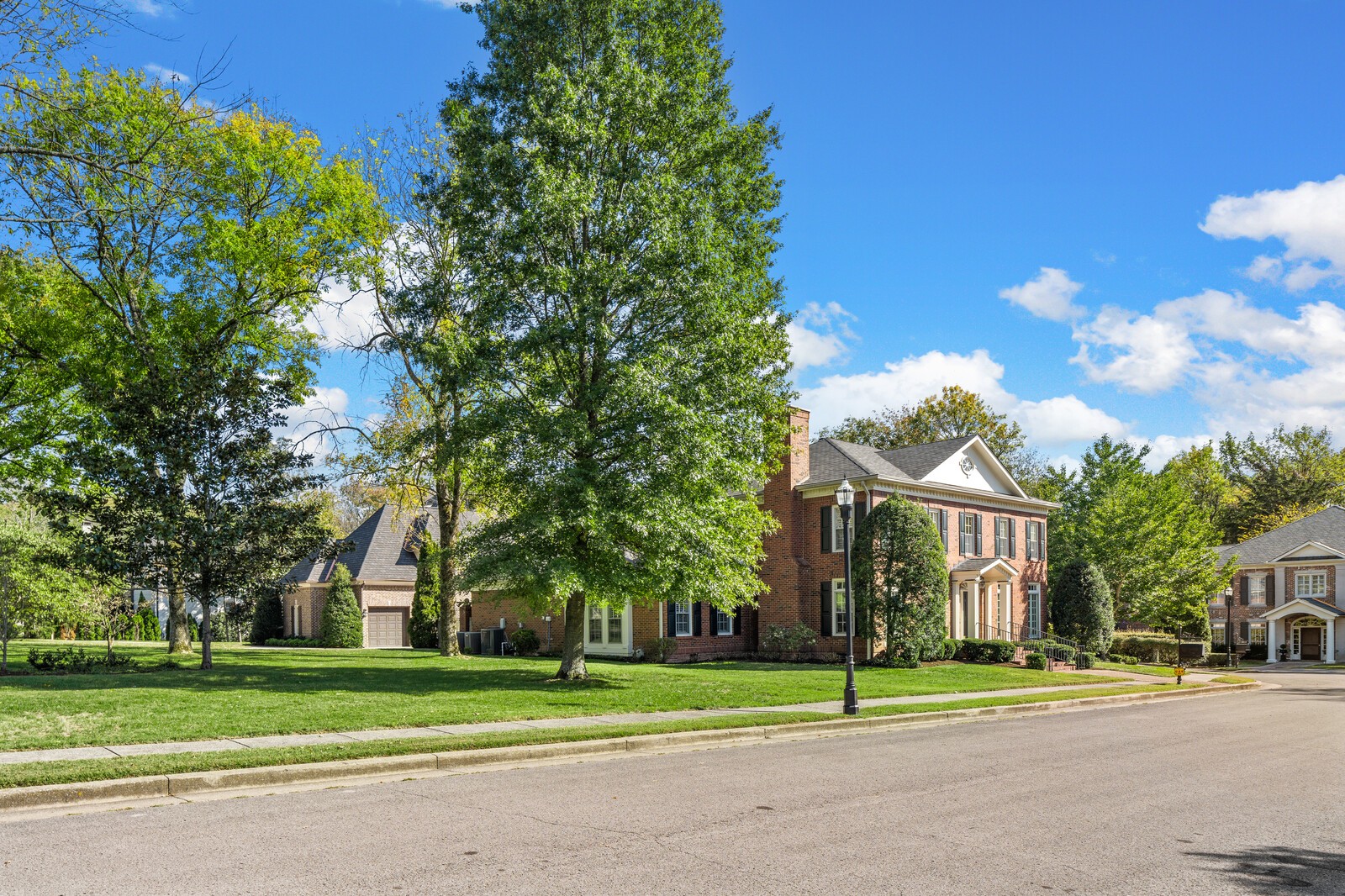 101 Whitney Place Ct