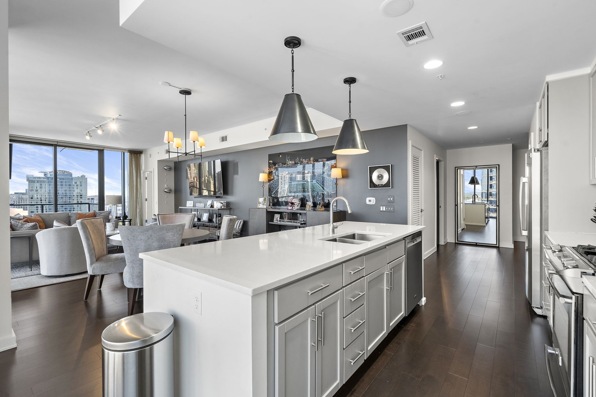 1212 Laurel St Unit: 1602