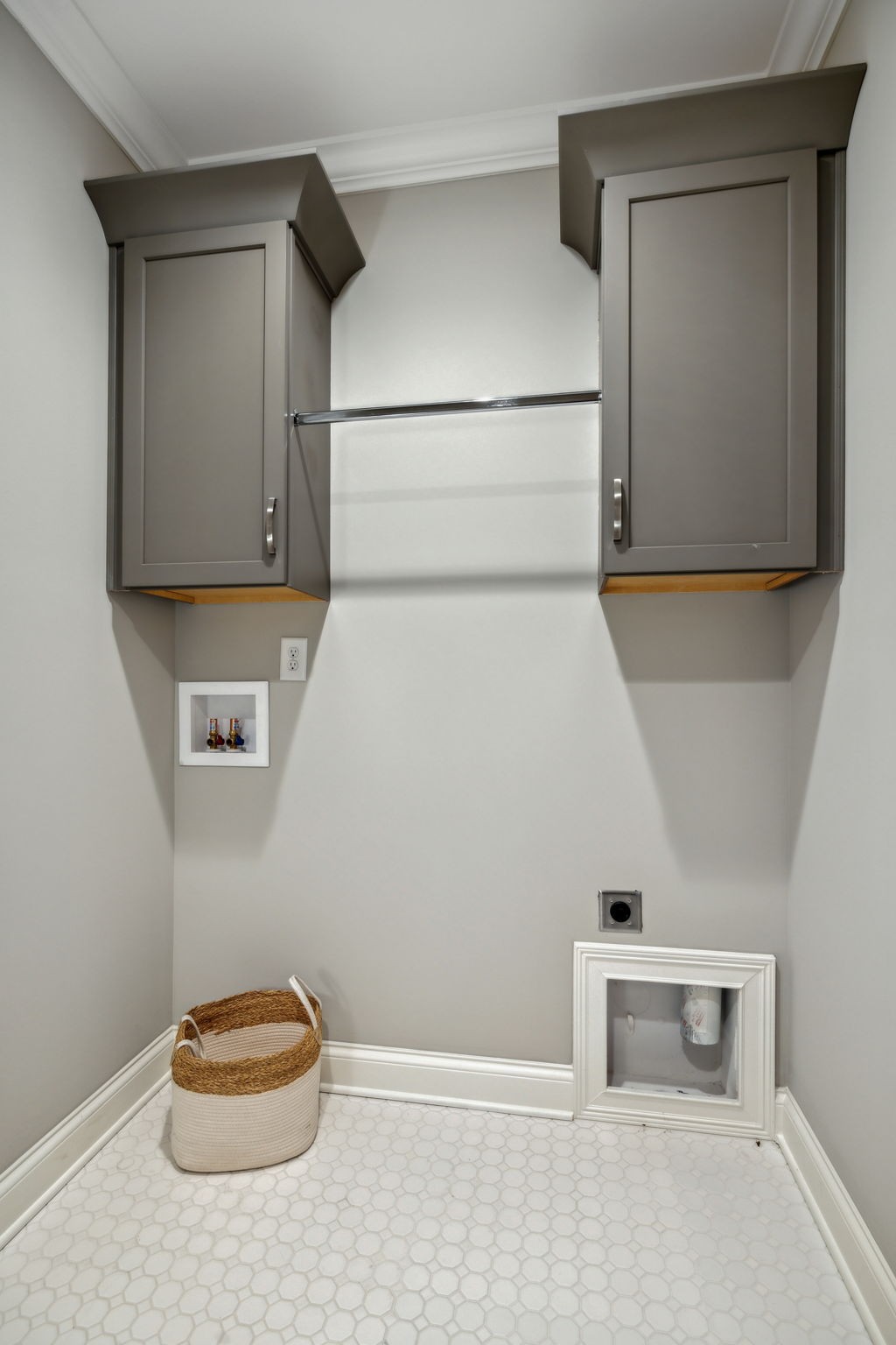 1022 Benelli Park Ct