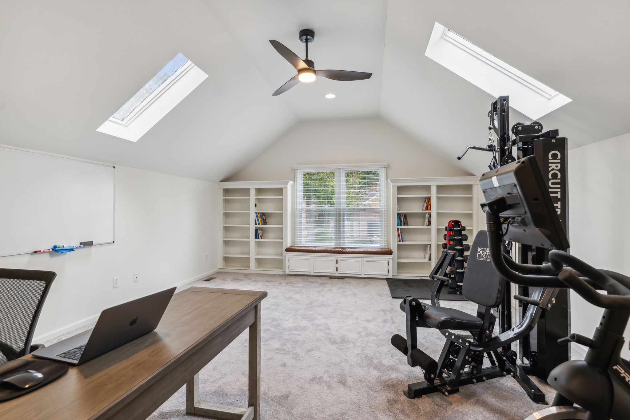 2553 Winder Dr