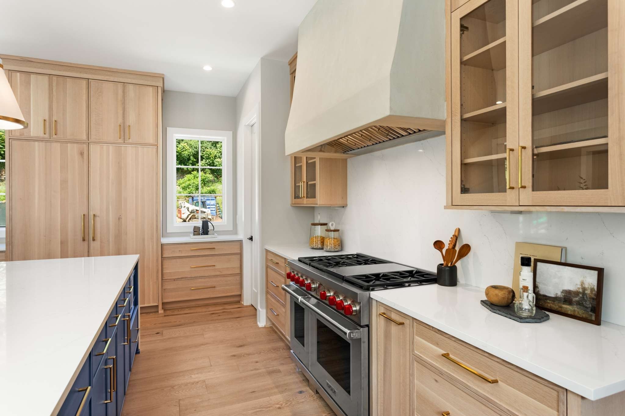 6052 Opus St