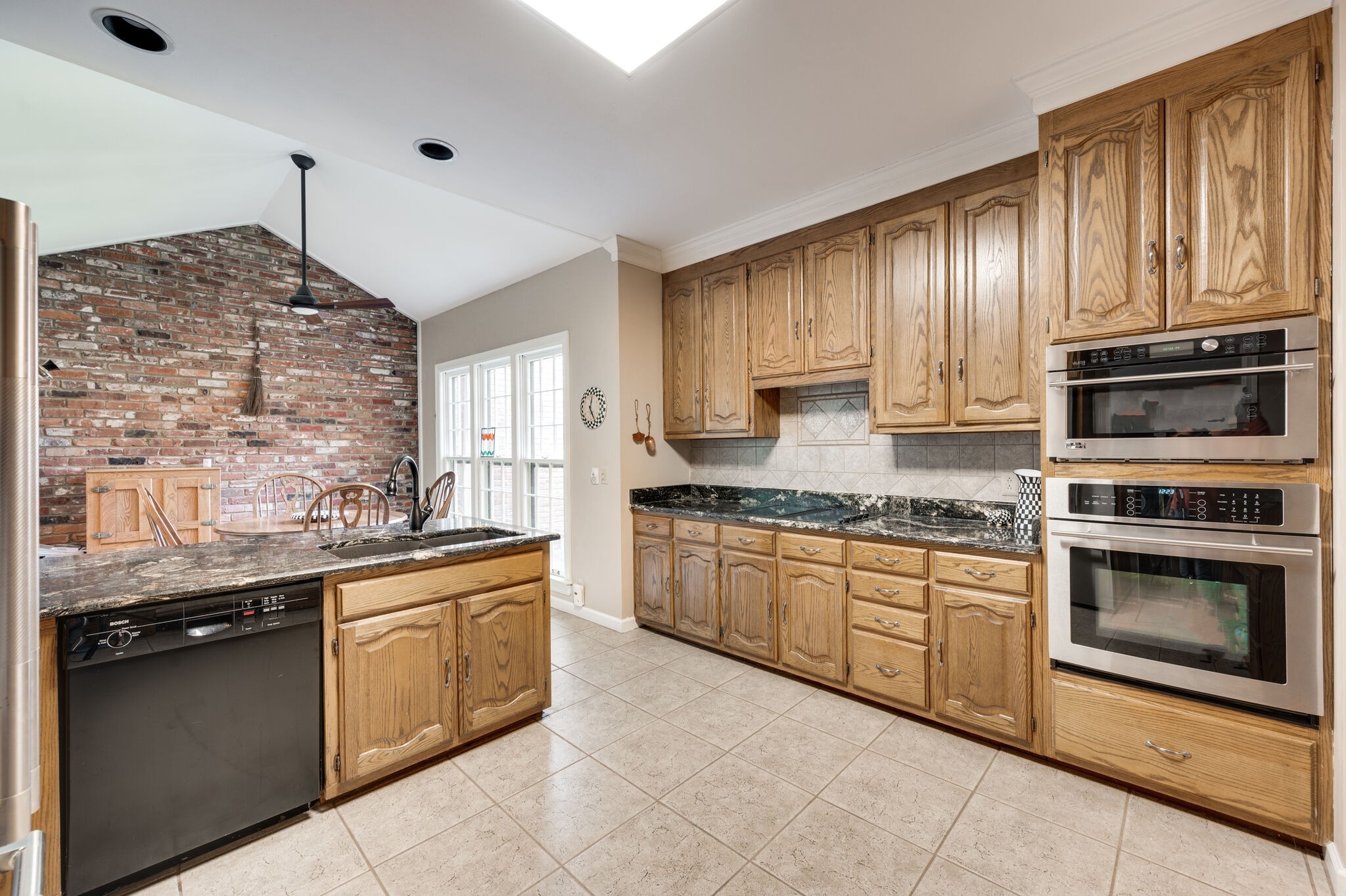 6319 Chickering Woods Dr