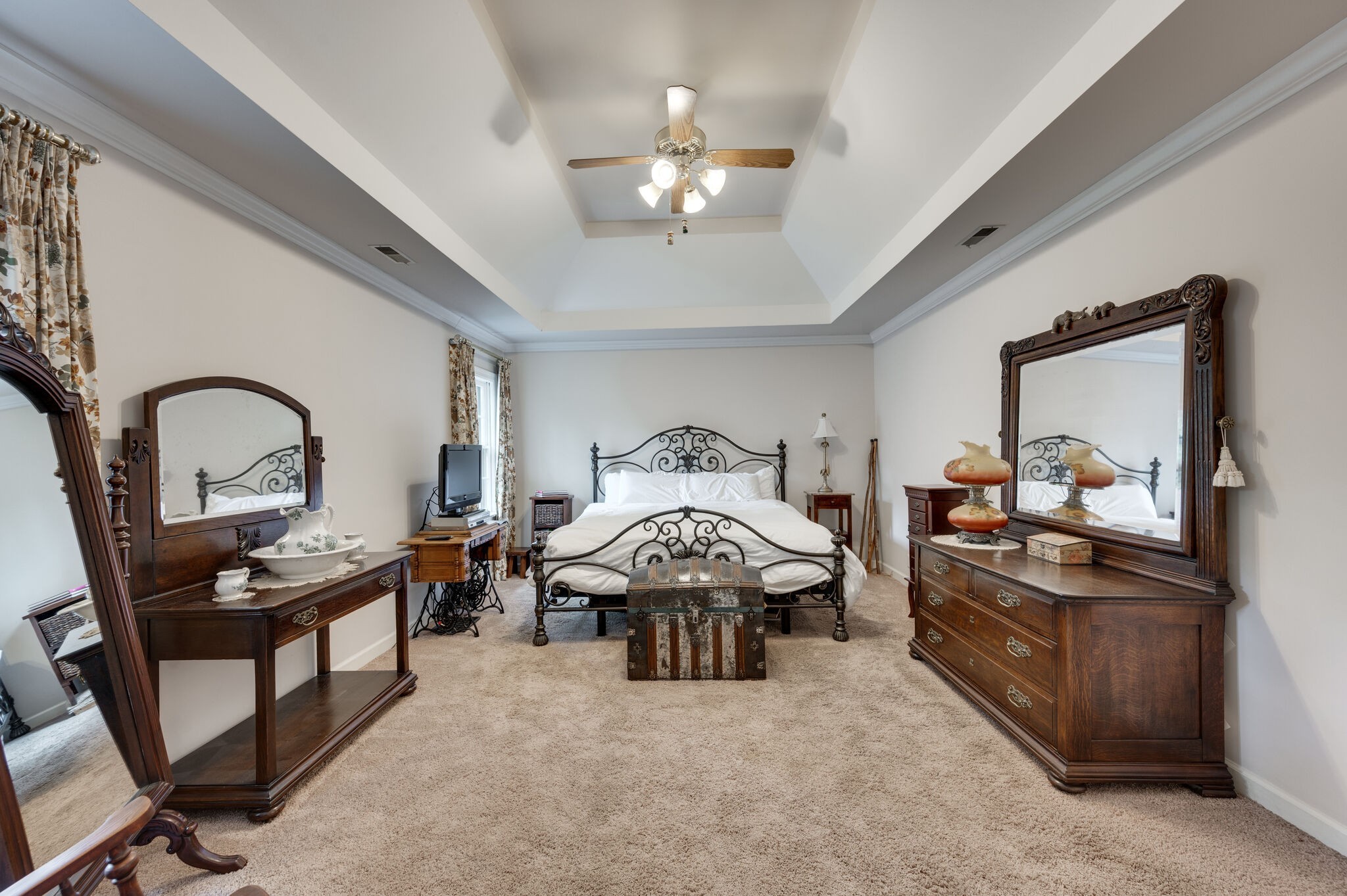 6319 Chickering Woods Dr