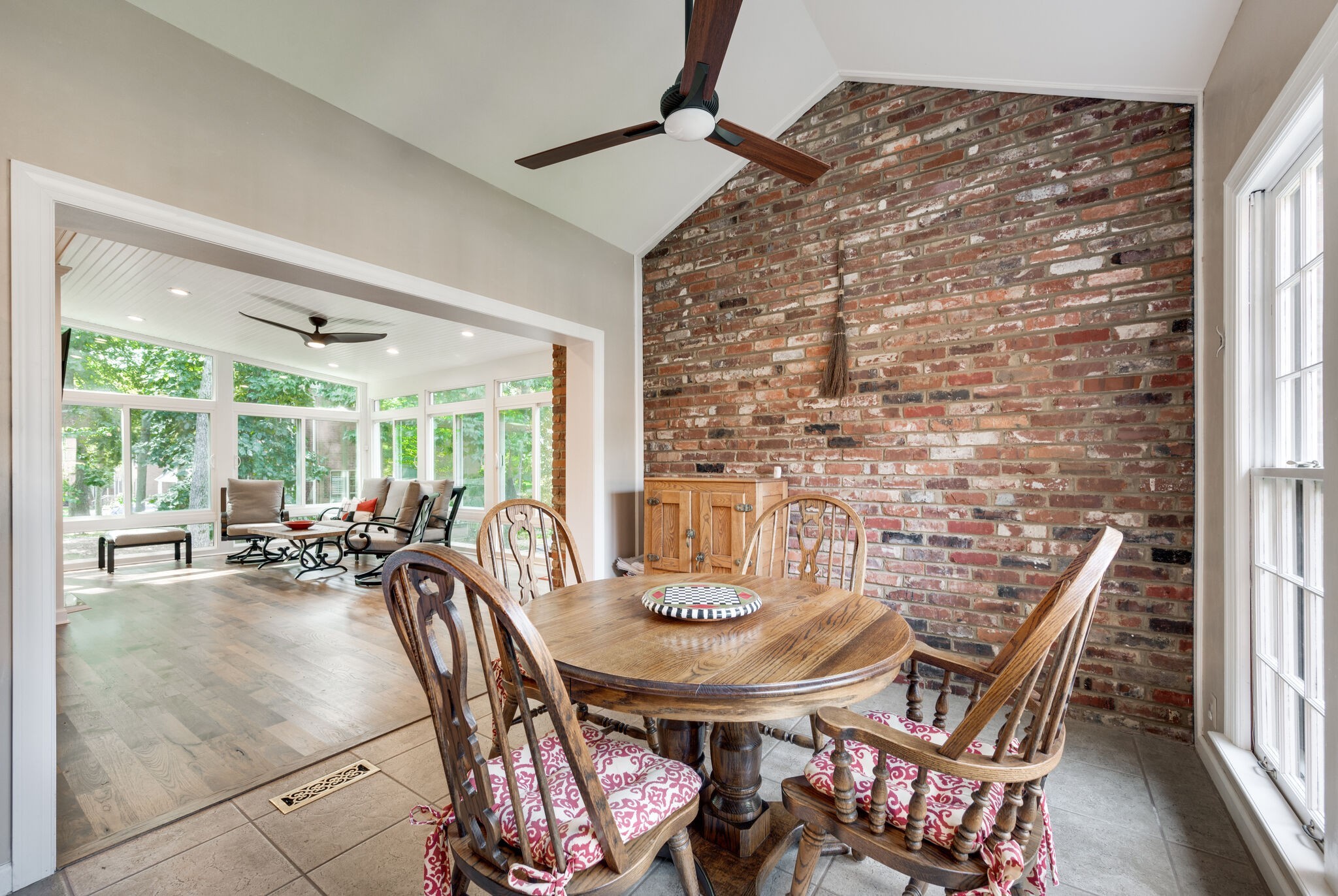 6319 Chickering Woods Dr