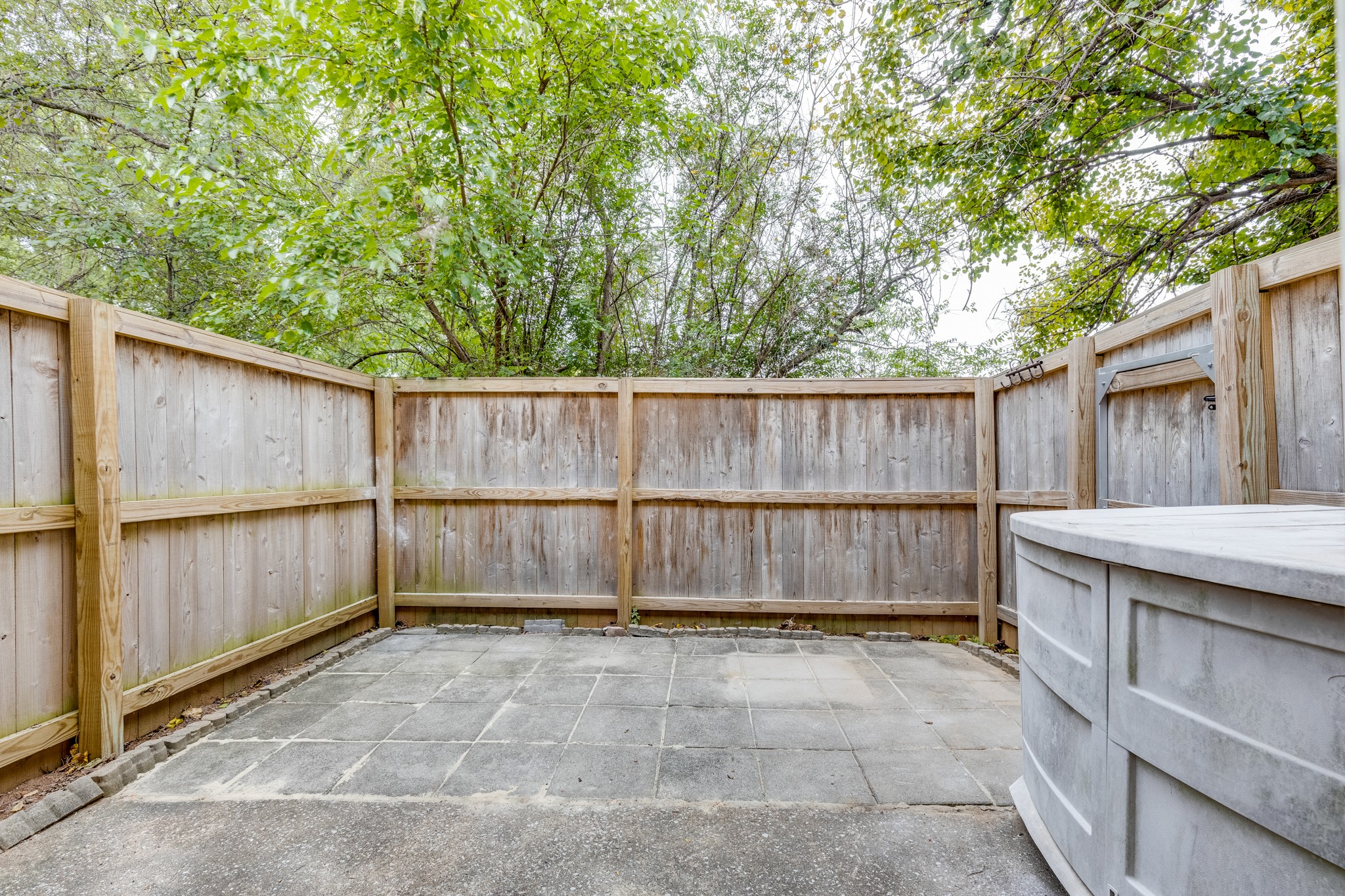 2105 Granville Rd