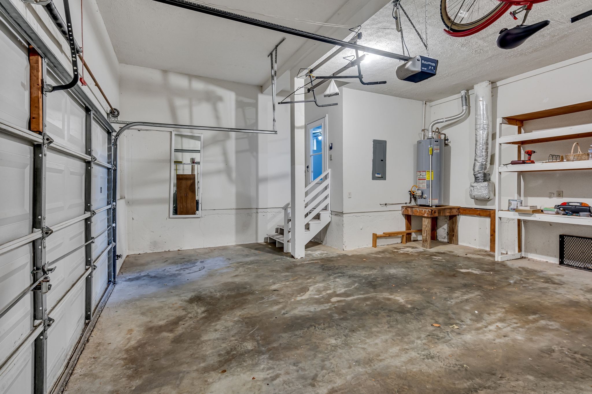 1009 Grasshopper Circle