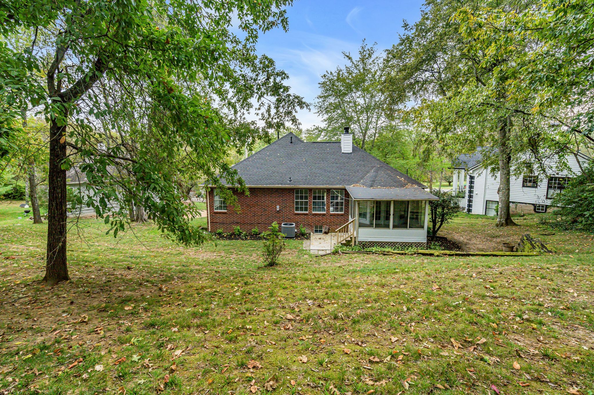 1009 Grasshopper Circle