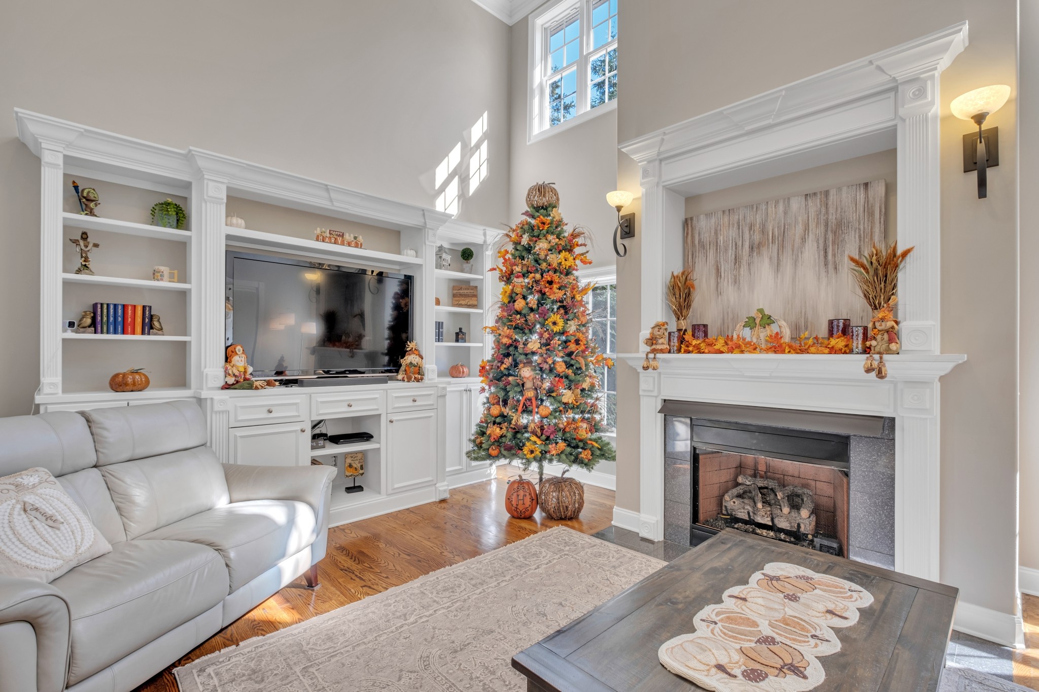 808 Aldwych Circle