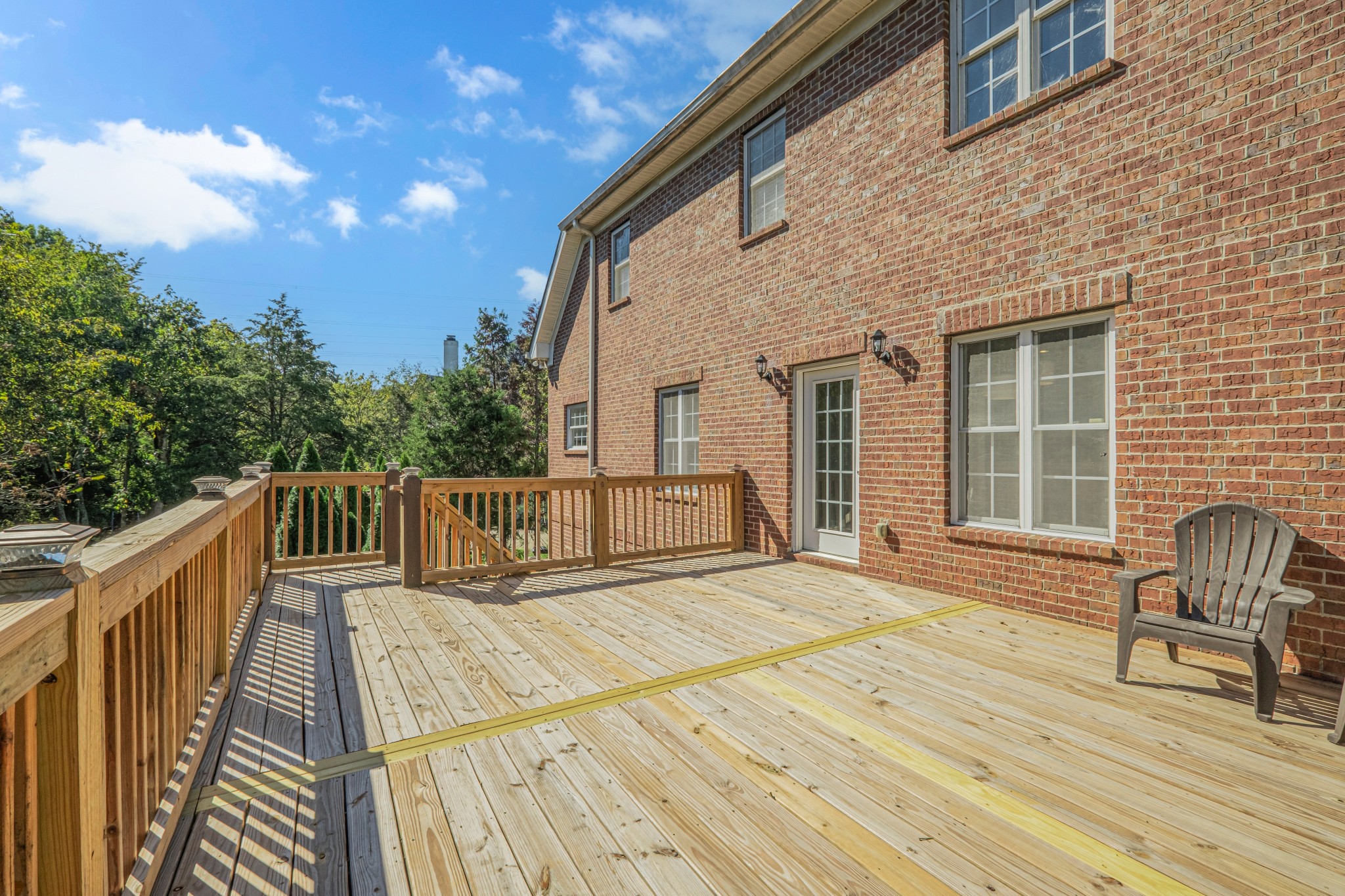 808 Aldwych Circle