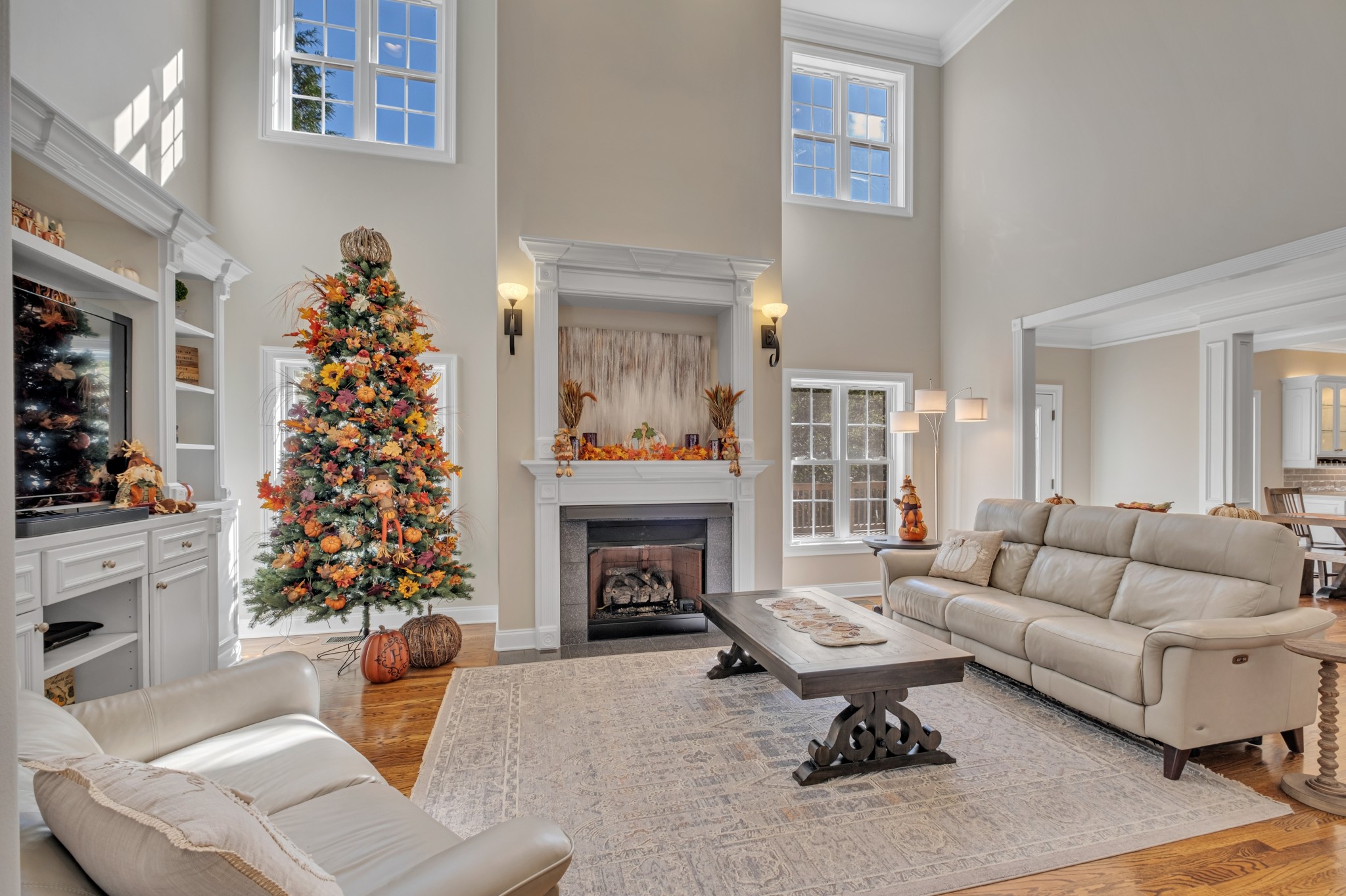 808 Aldwych Circle