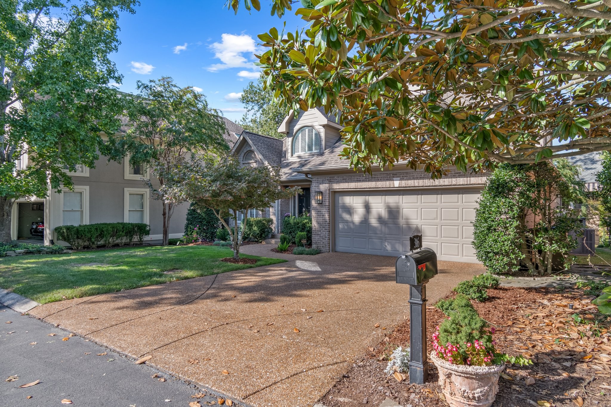 316 Windemere Woods Dr