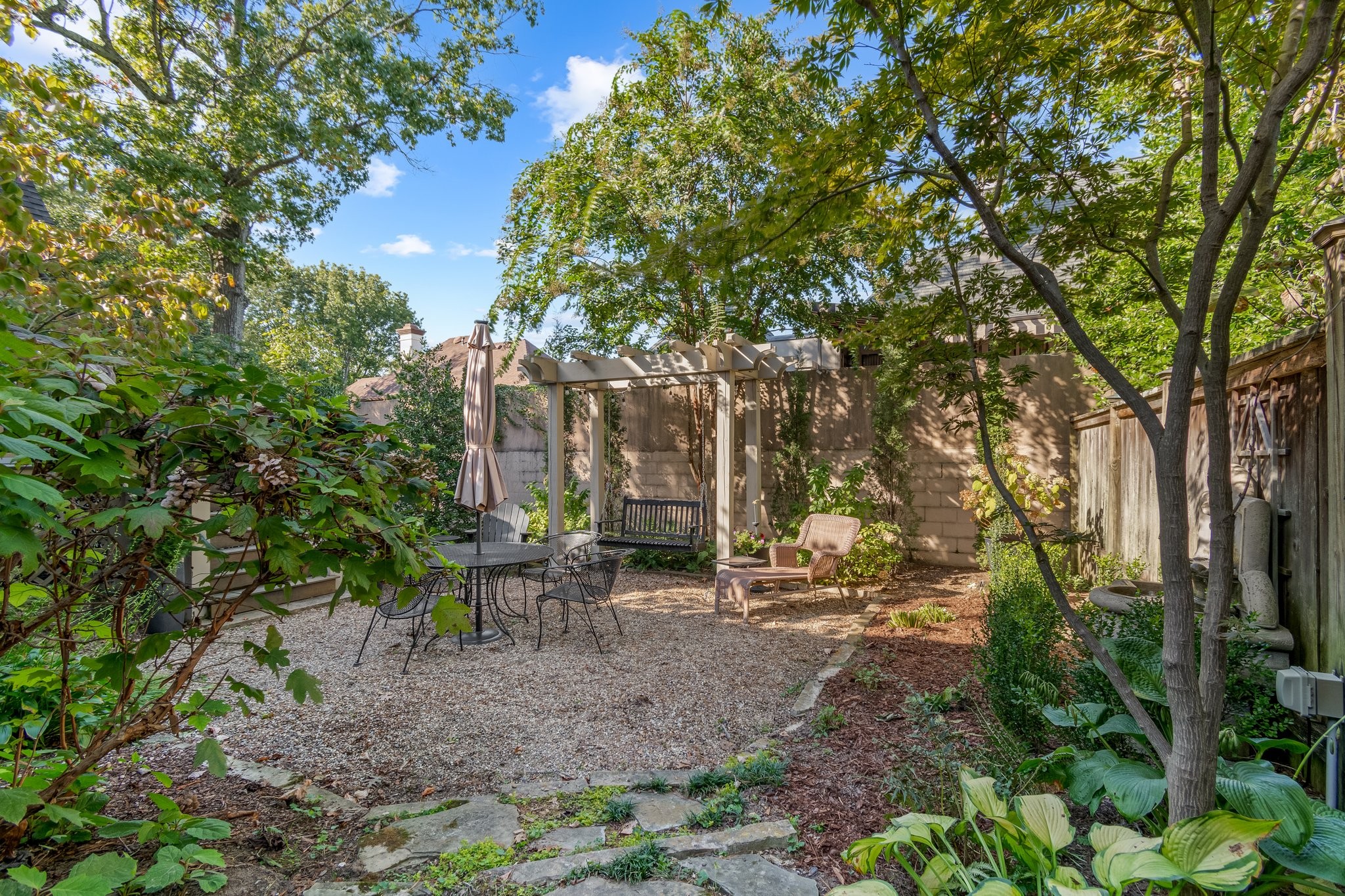 316 Windemere Woods Dr