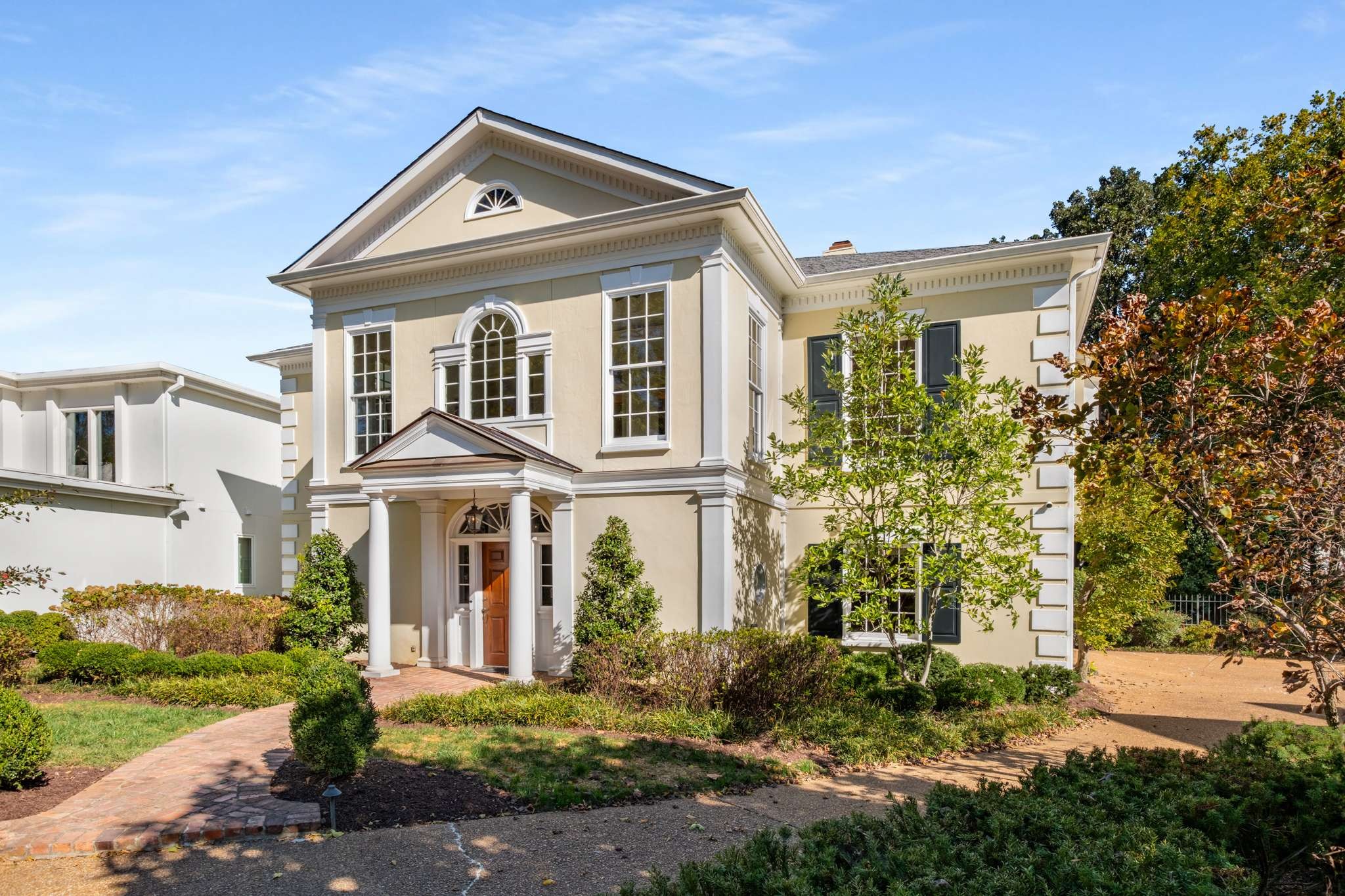 193 Moultrie Park