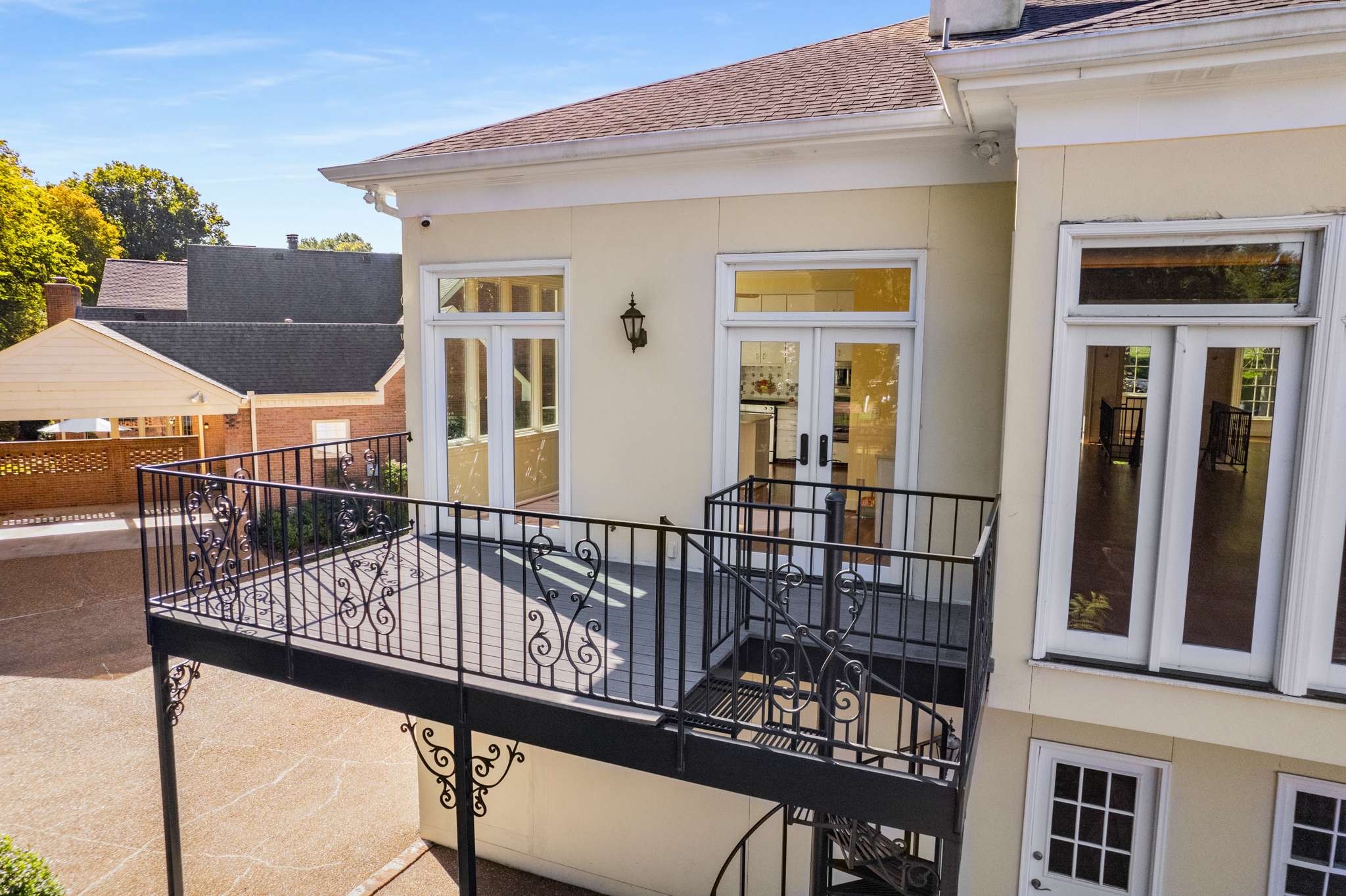 193 Moultrie Park